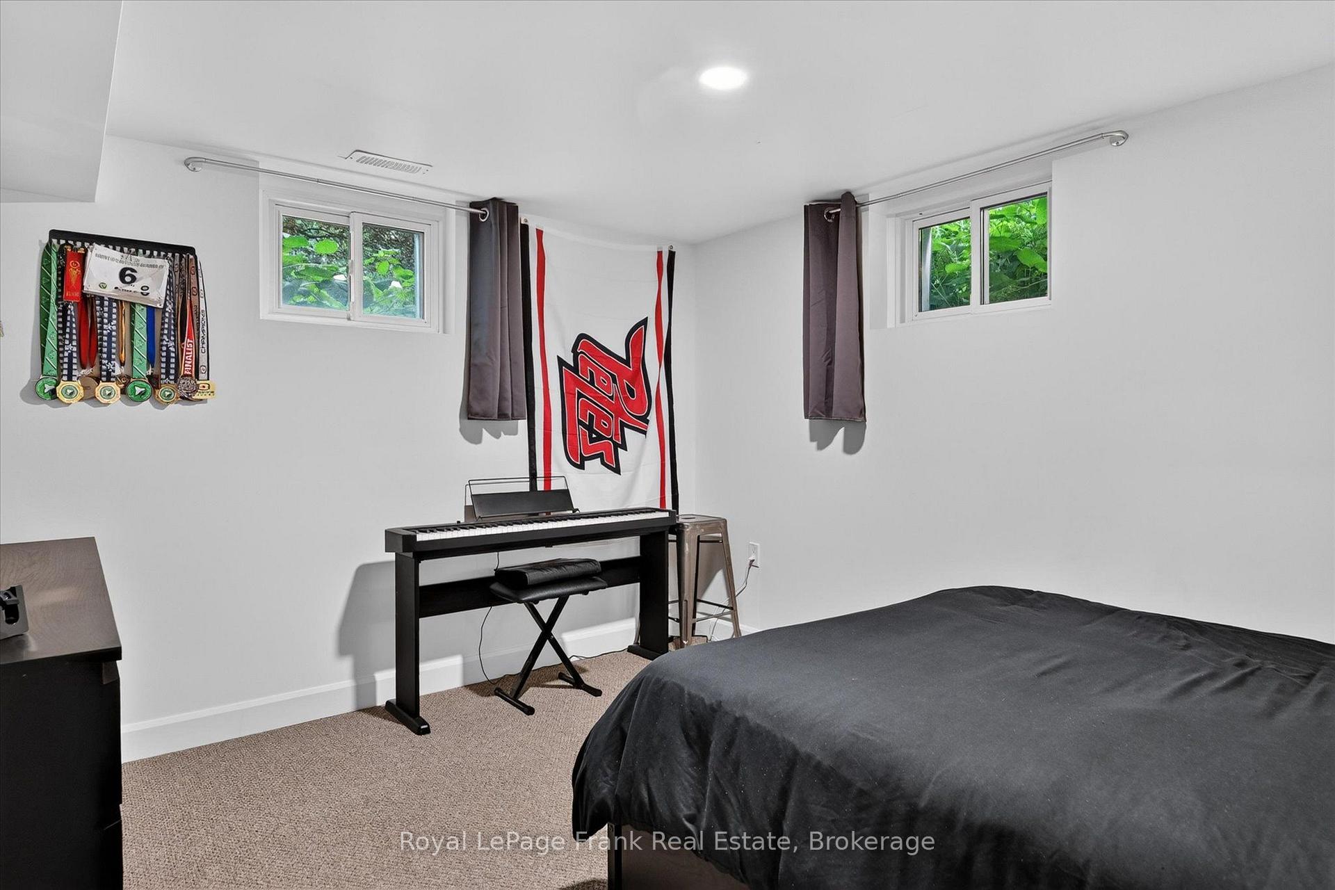 Photo 25 of 298 Cottonwood Drive, Peterborough, Monaghan Ward 2 — HOMEH