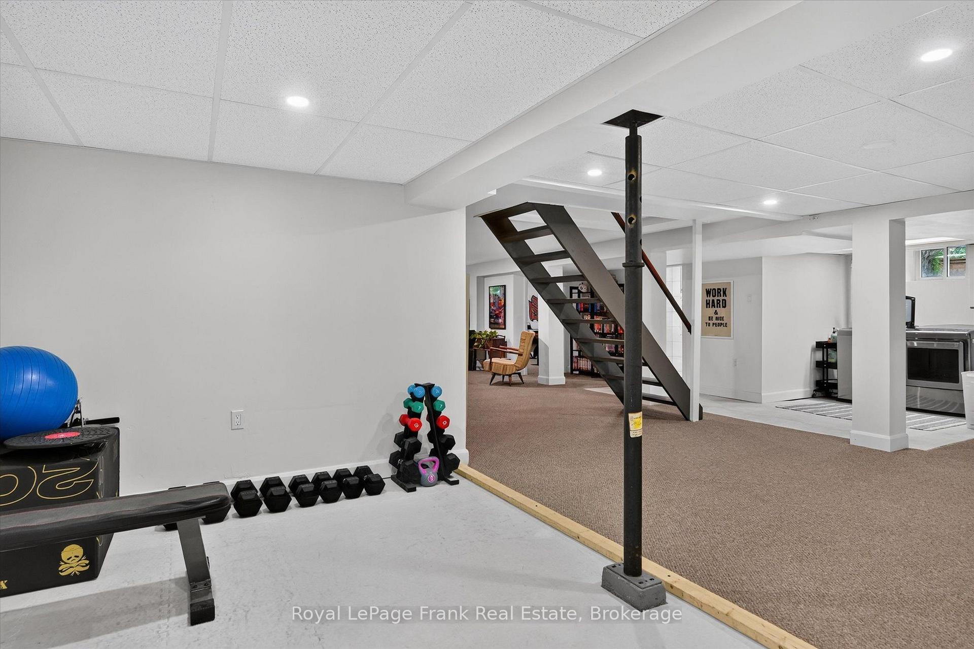 Photo 29 of 298 Cottonwood Drive, Peterborough, Monaghan Ward 2 — HOMEH