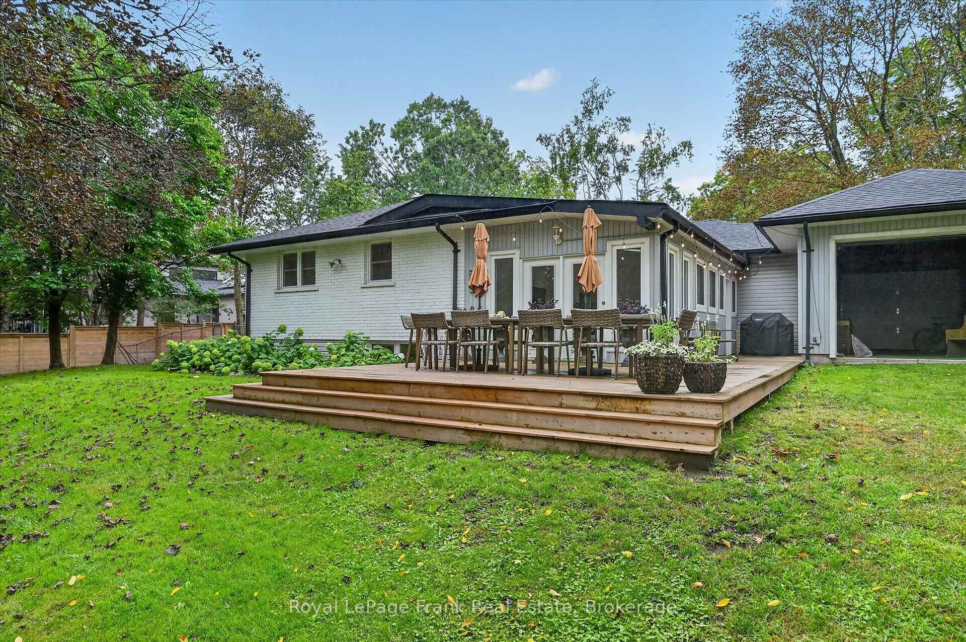 Photo 35 of 298 Cottonwood Drive, Peterborough, Monaghan Ward 2 — HOMEH
