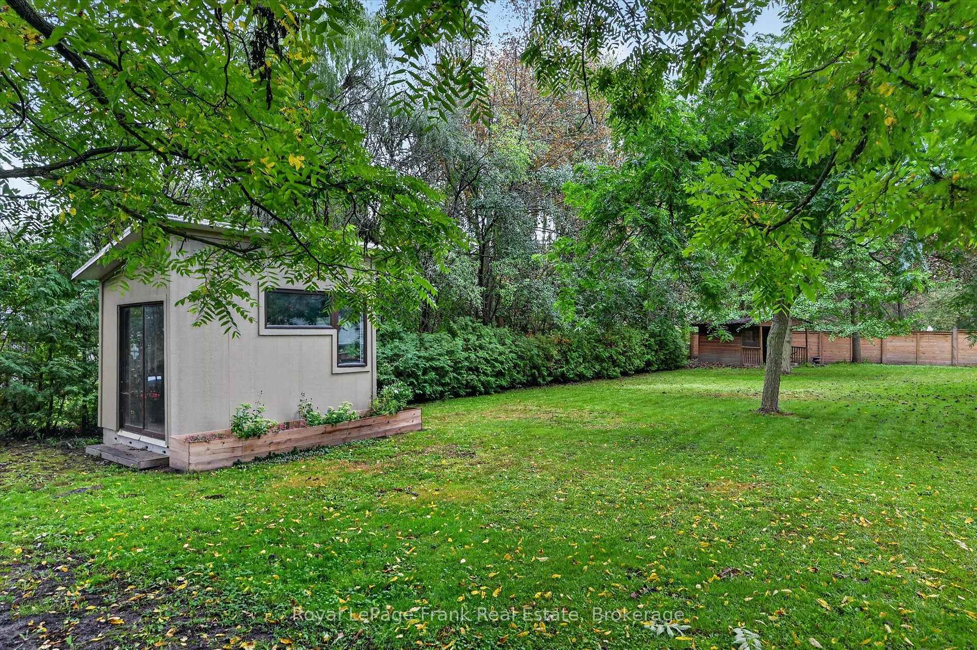 Photo 37 of 298 Cottonwood Drive, Peterborough, Monaghan Ward 2 — HOMEH
