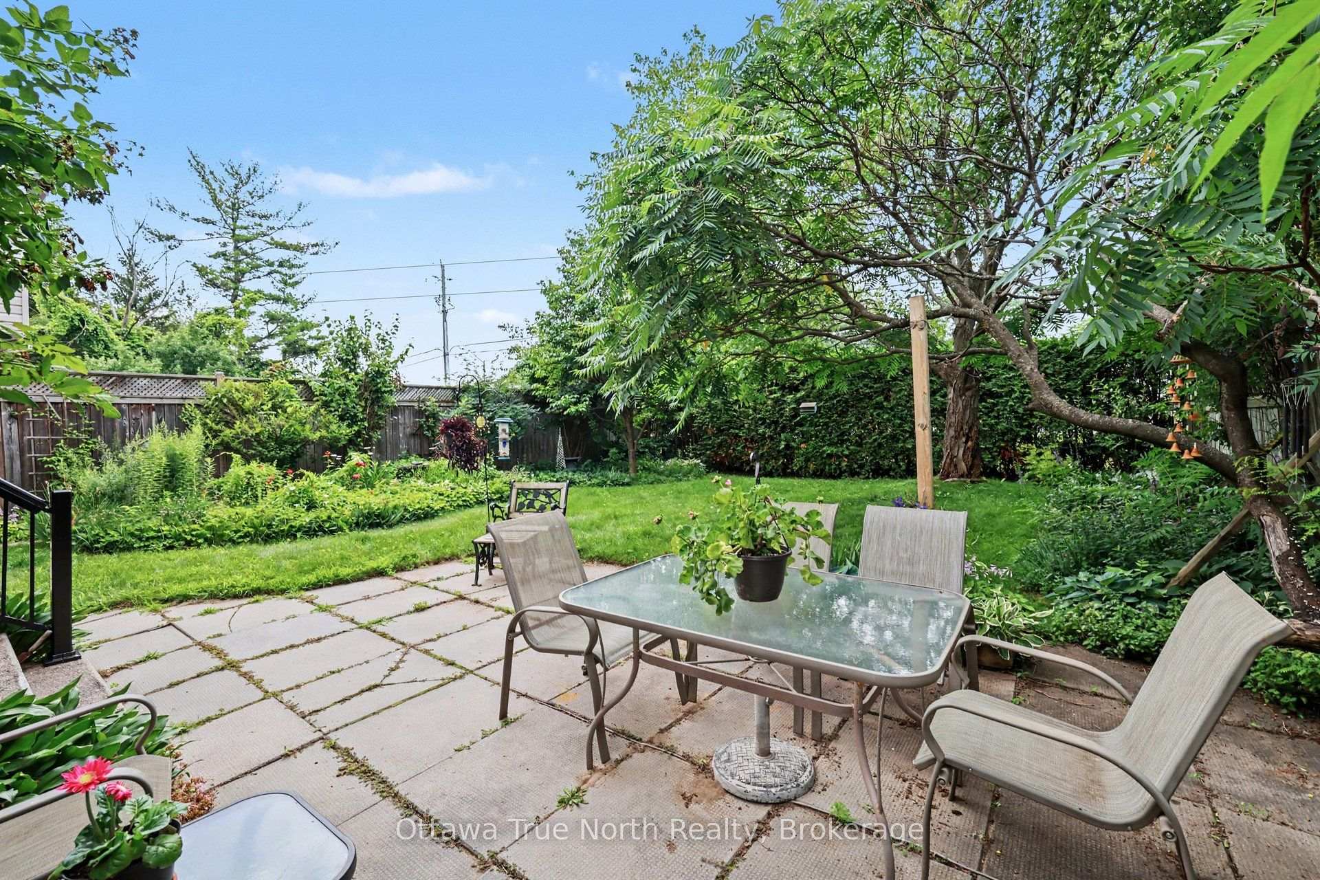 Photo 26 of 41 Aldgate Crescent, Ottawa, Barrhaven - Pheasant Run — HOMEH
