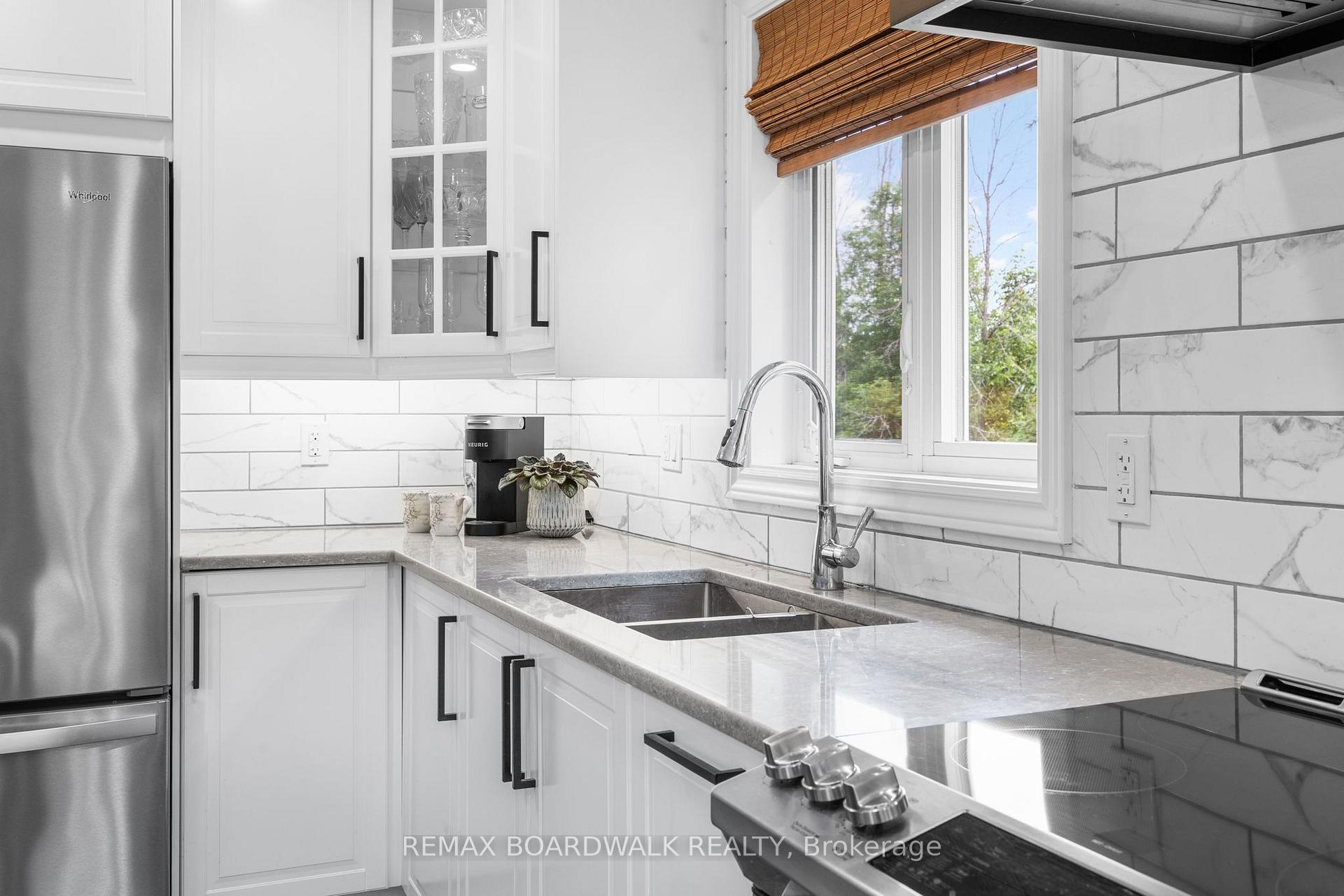 Photo 16 of 154 Catherine Avenue, Beckwith, Beckwith Twp — HOMEH