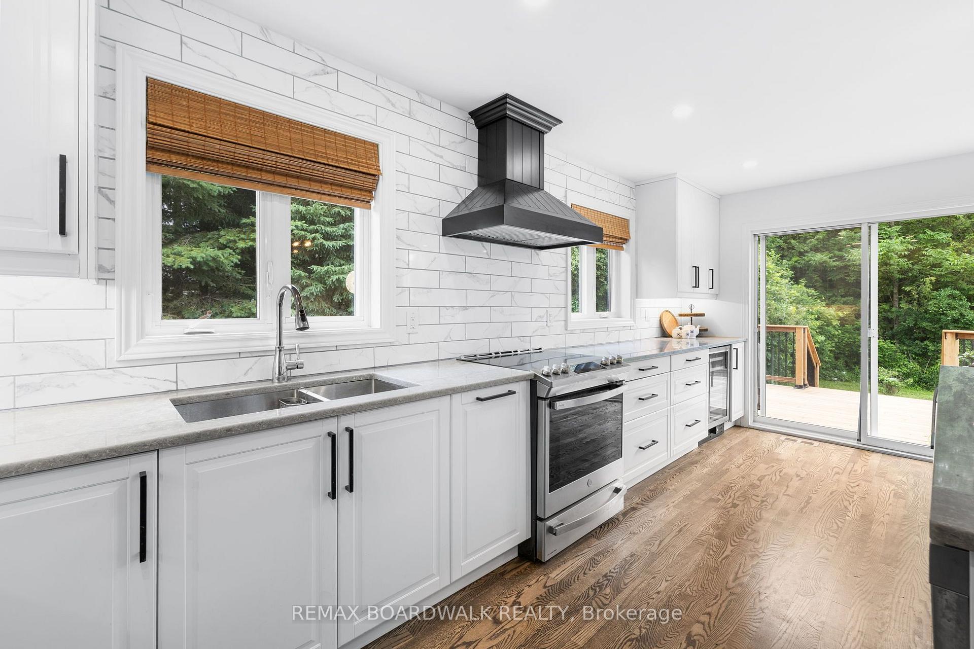 Photo 17 of 154 Catherine Avenue, Beckwith, Beckwith Twp — HOMEH