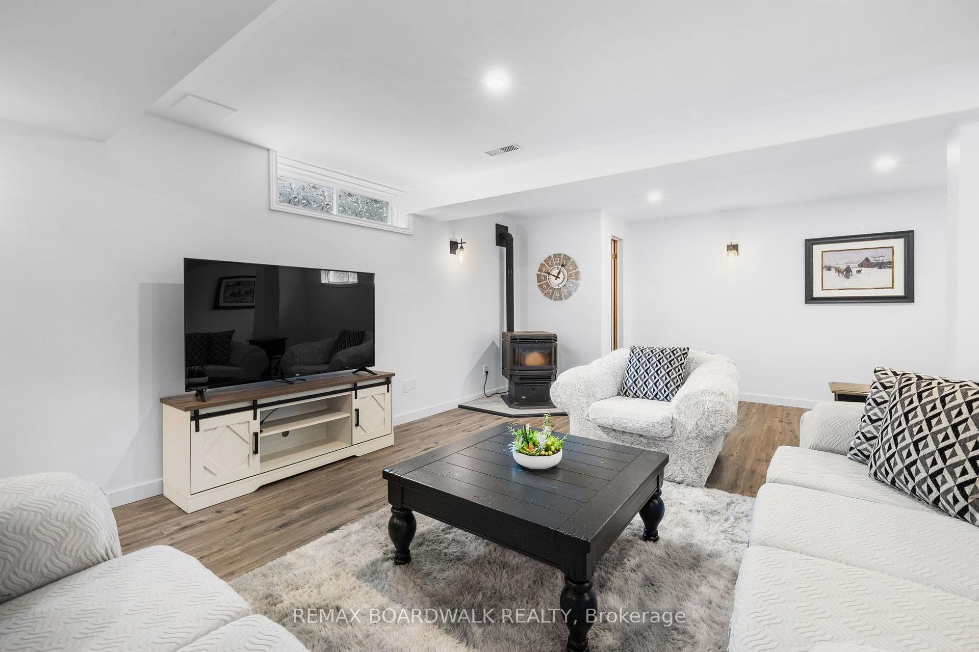 Photo 31 of 154 Catherine Avenue, Beckwith, Beckwith Twp — HOMEH