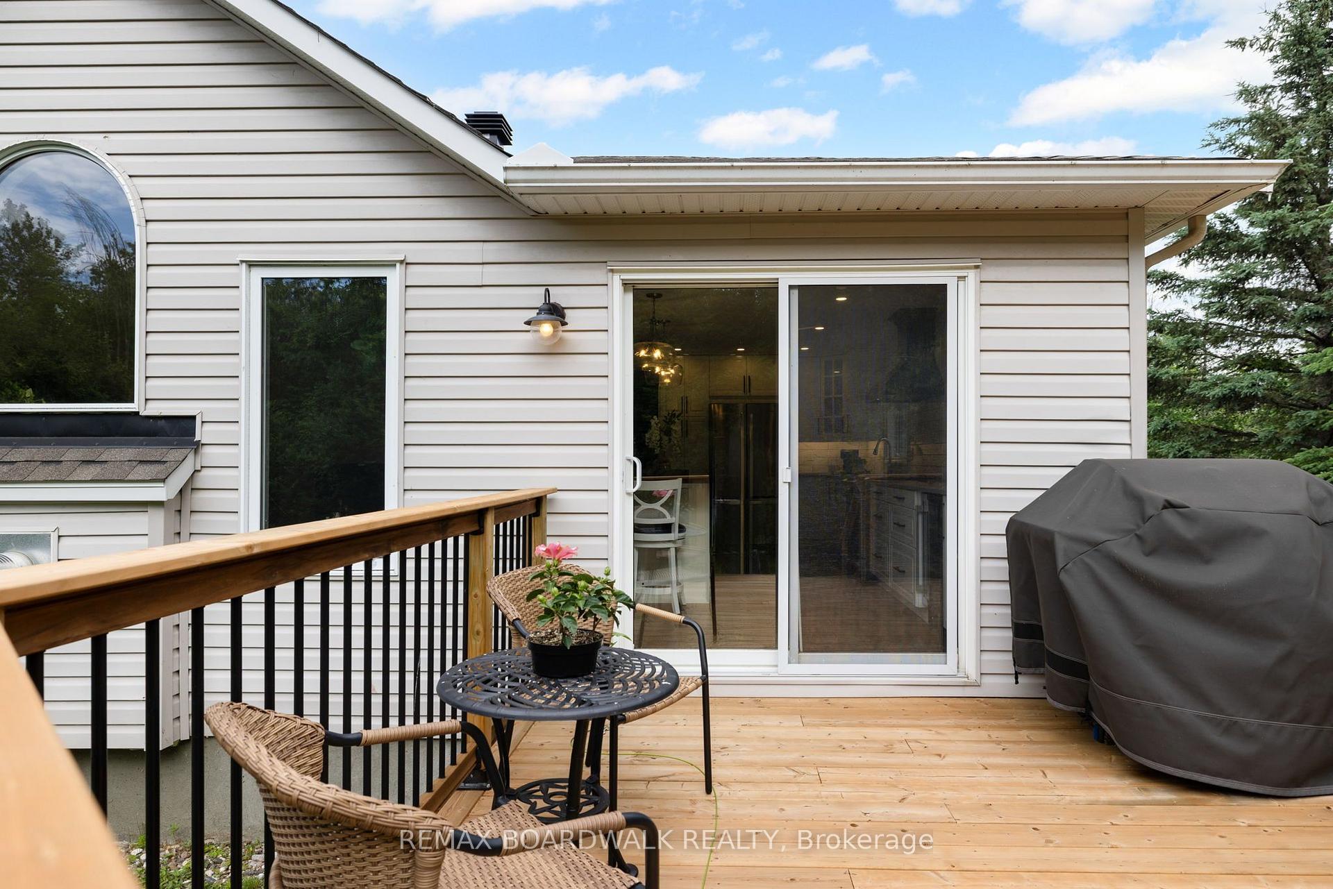 Photo 33 of 154 Catherine Avenue, Beckwith, Beckwith Twp — HOMEH