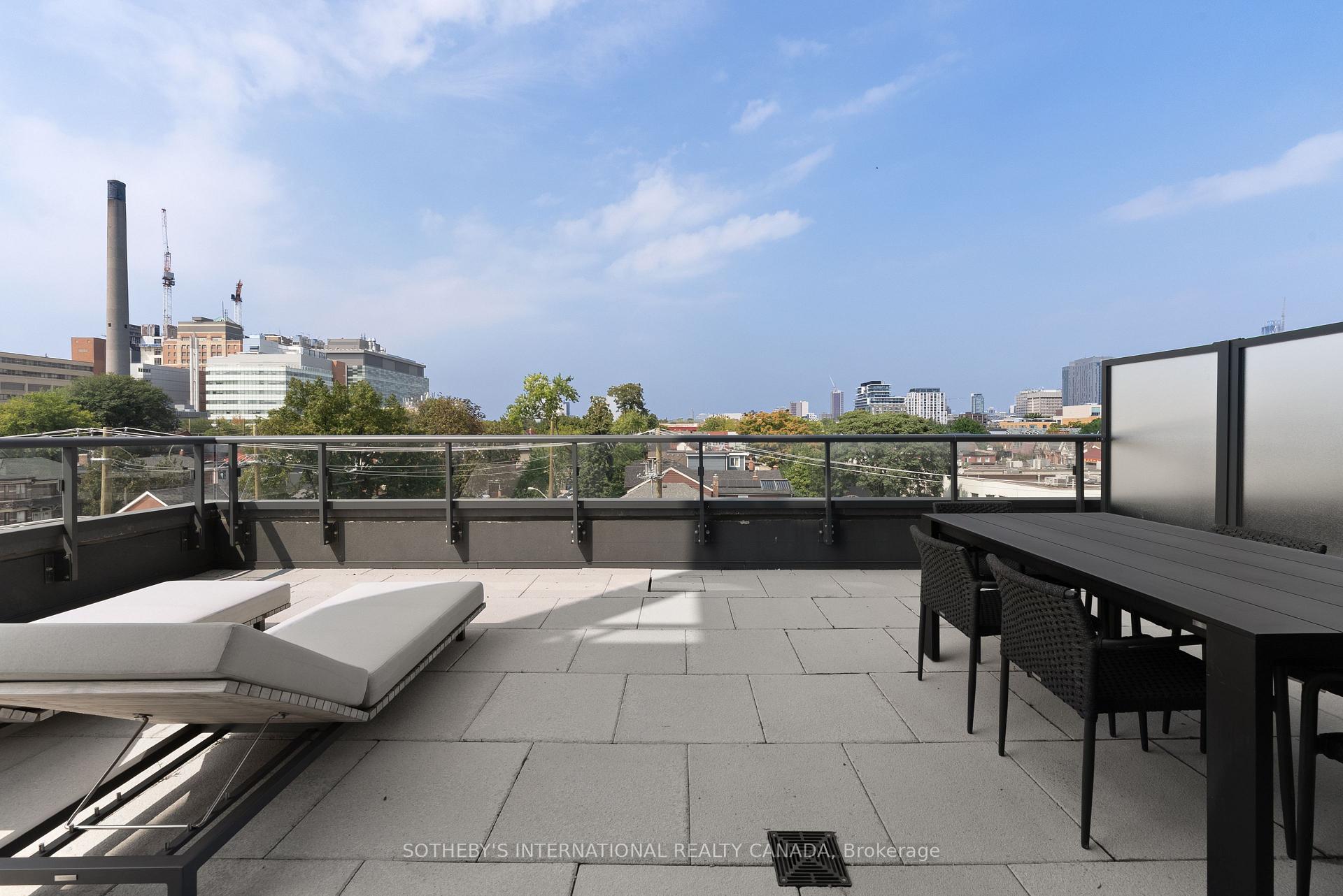 Photo 6 of Unit 512, 115 Denison Avenue, Toronto, Kensington-Chinatown — HOMEH