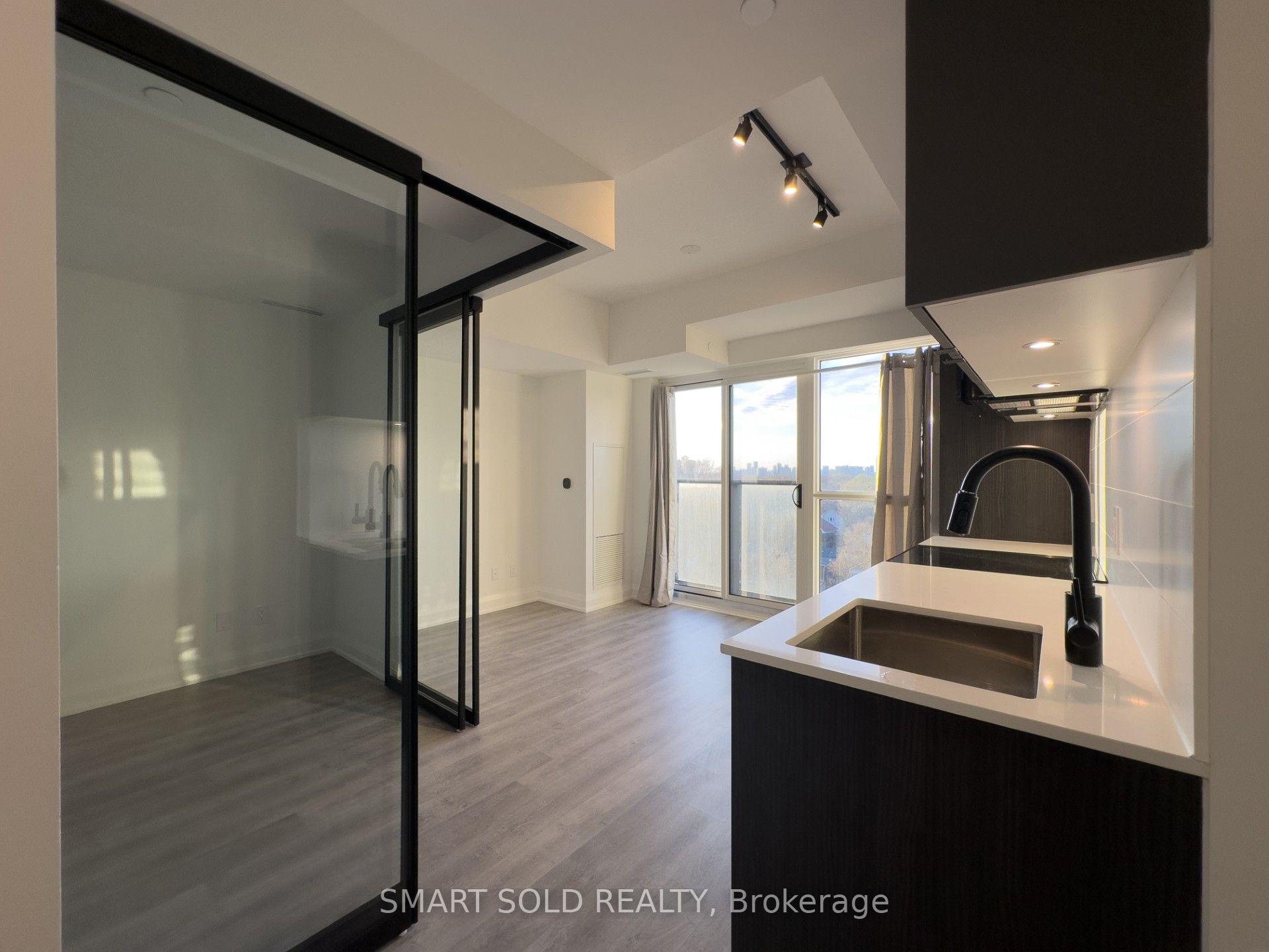 Photo 10 of Unit 704, 2369 Danforth Avenue, Toronto, East End-Danforth — HOMEH