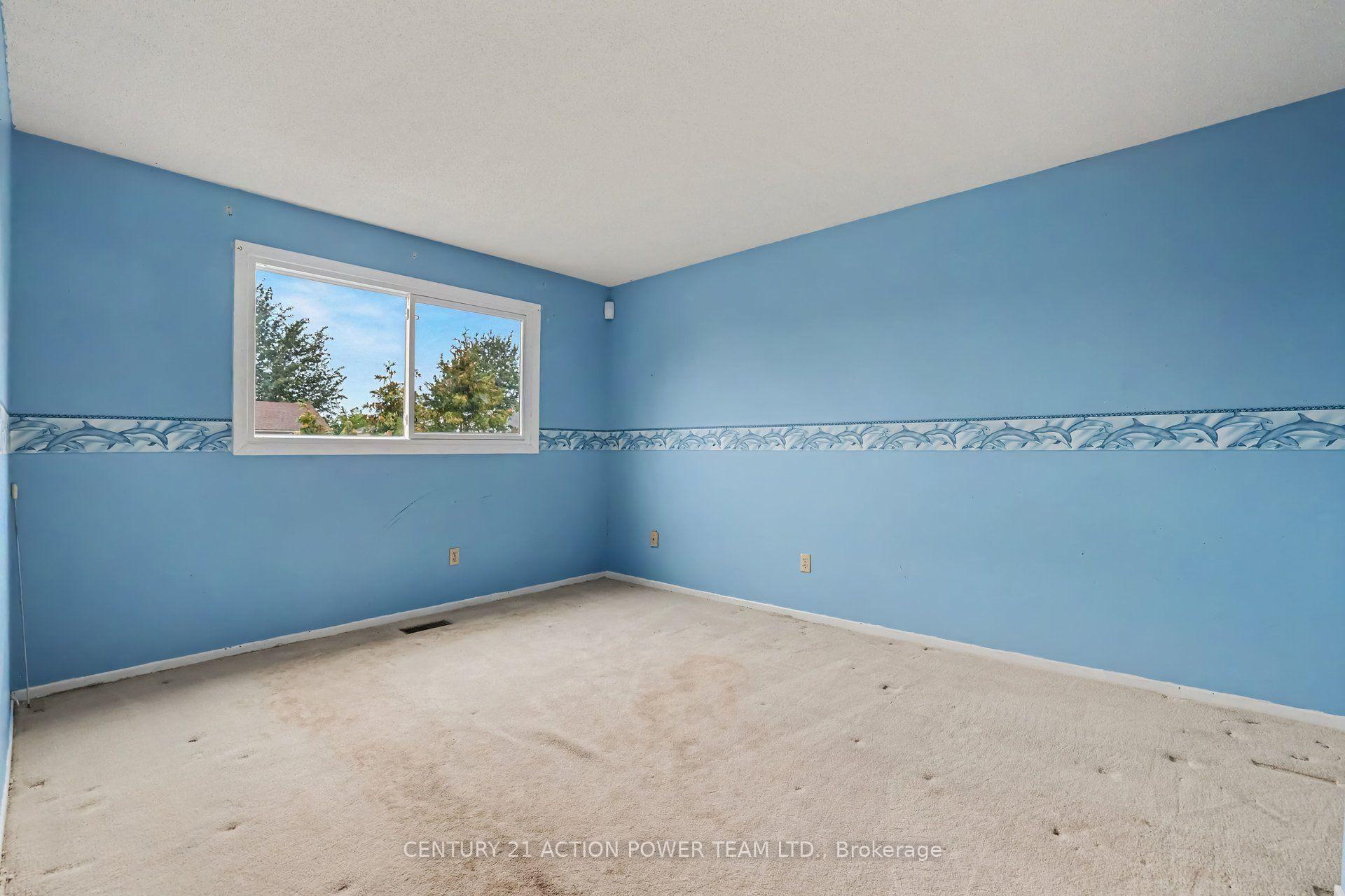 Photo 22 of 11 Riding Way, Ottawa, Kanata - Bridlewood — HOMEH