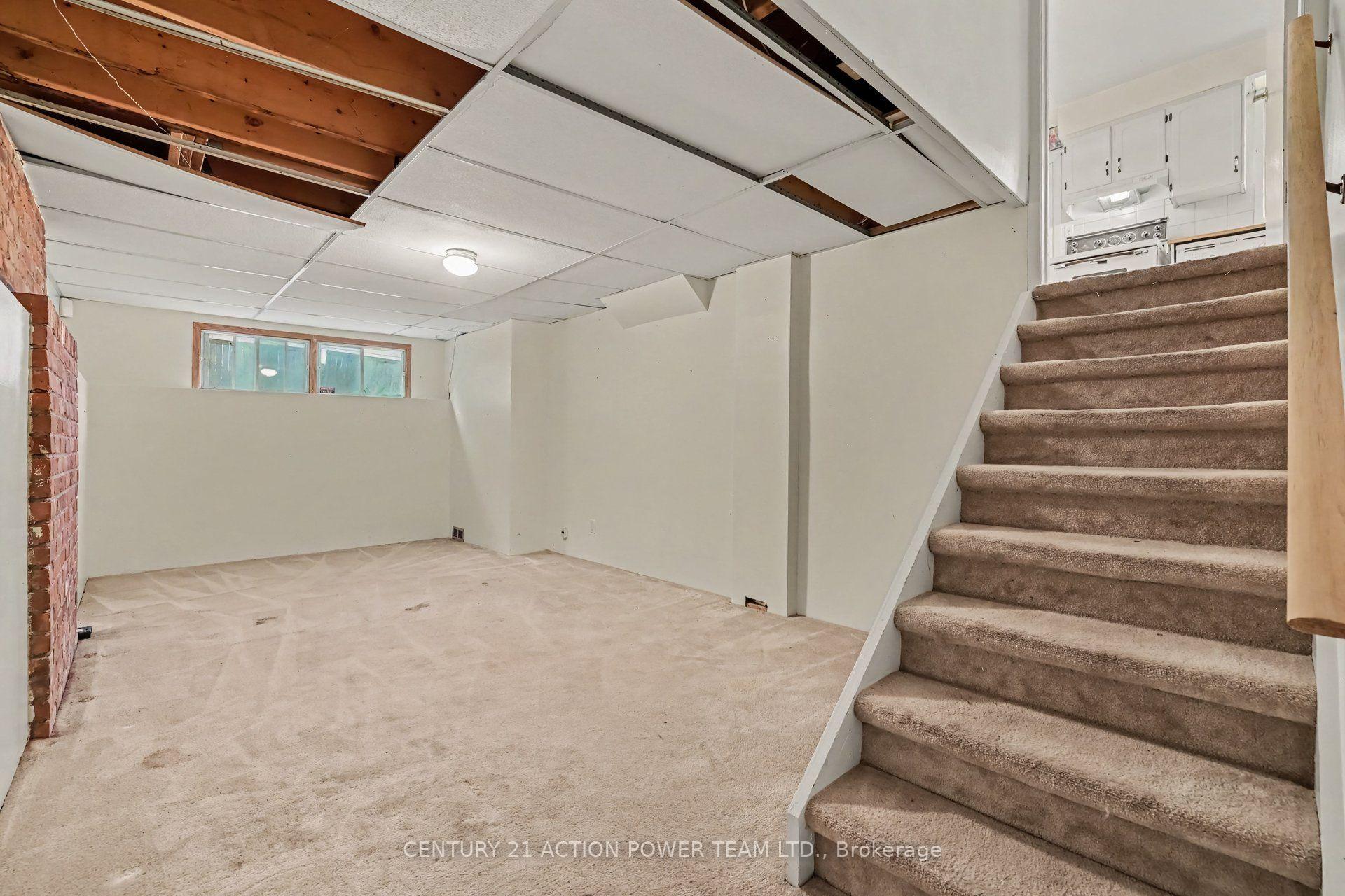 Photo 26 of 11 Riding Way, Ottawa, Kanata - Bridlewood — HOMEH