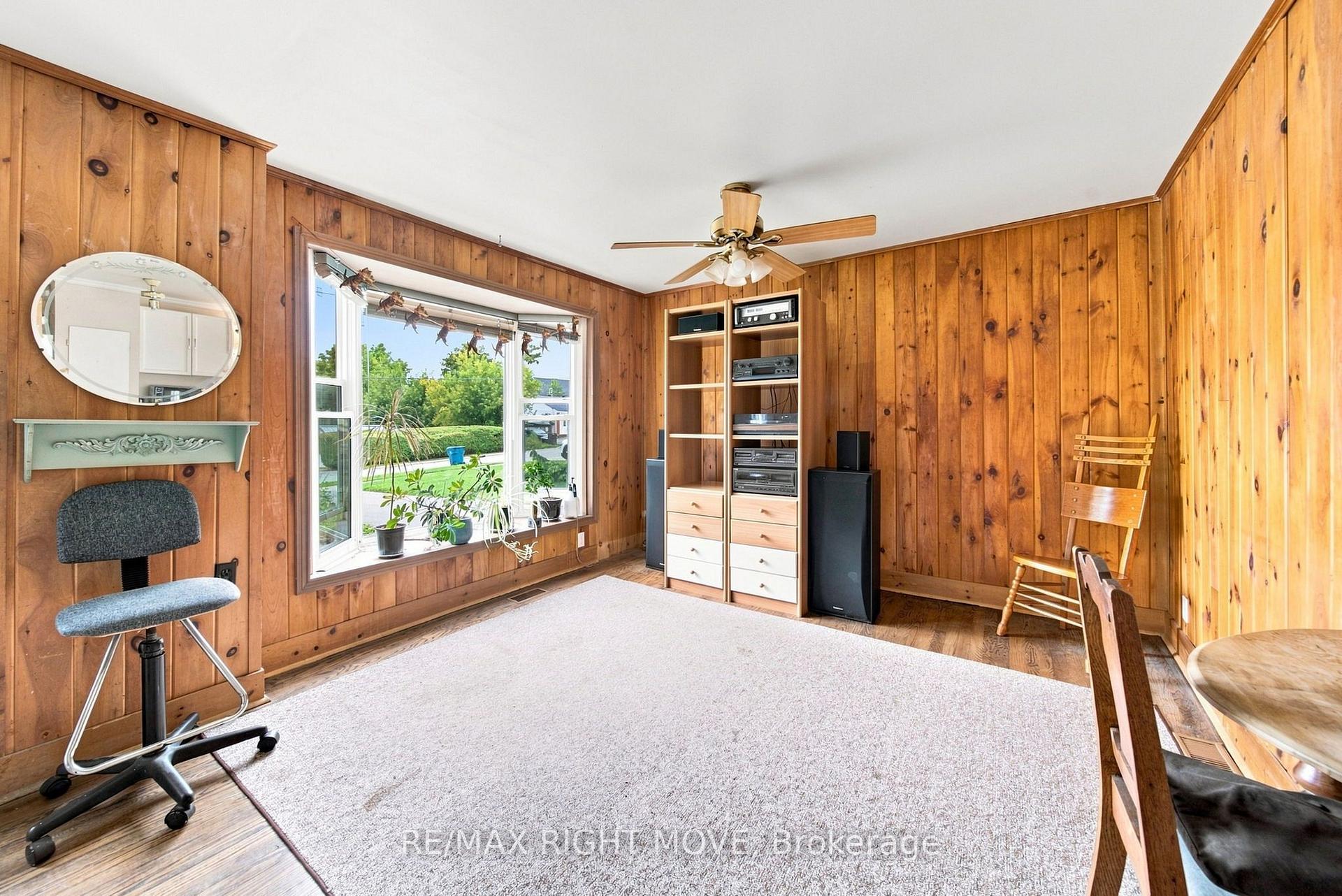 Photo 6 of 138 Borland Street E, Orillia — HOMEH