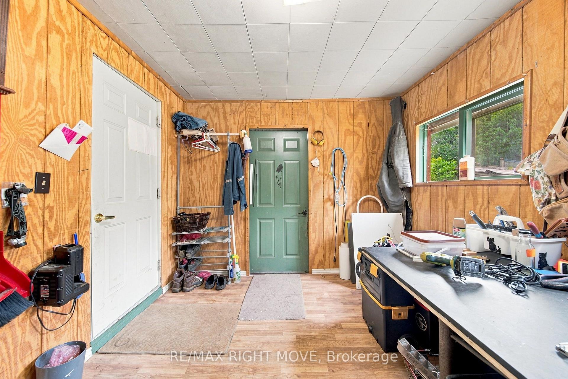Photo 15 of 138 Borland Street E, Orillia — HOMEH