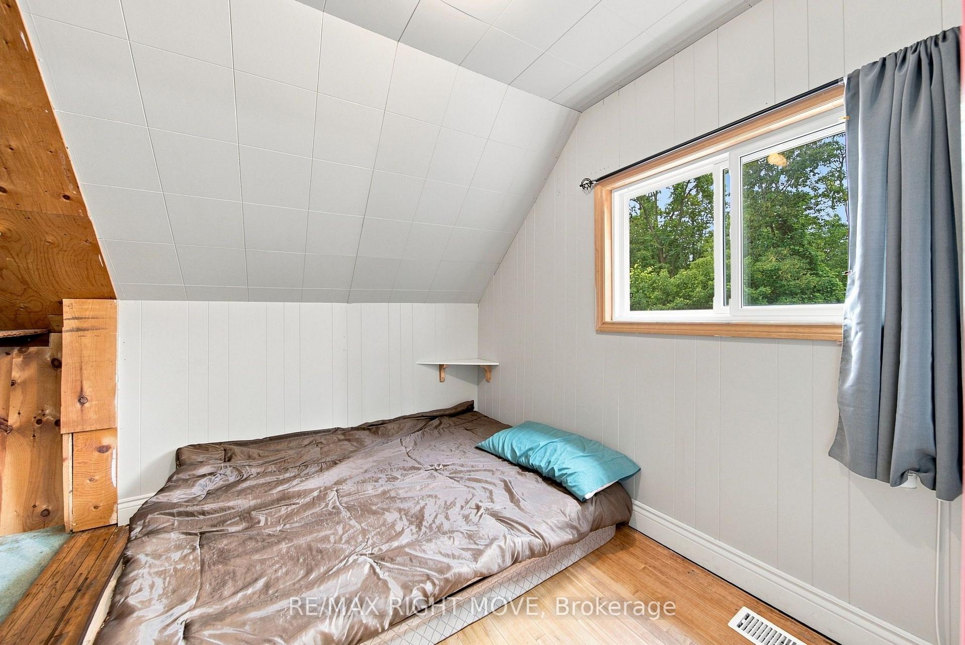 Photo 22 of 138 Borland Street E, Orillia — HOMEH
