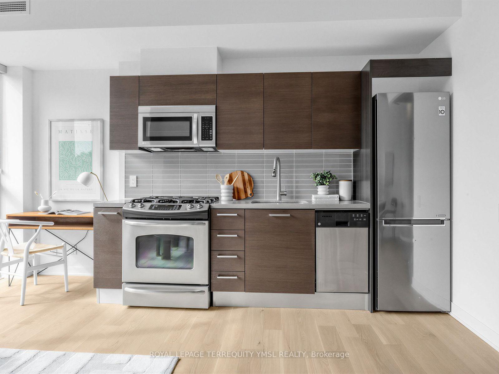Photo 9 of Unit 308, 318 King Street E, Toronto, Moss Park — HOMEH