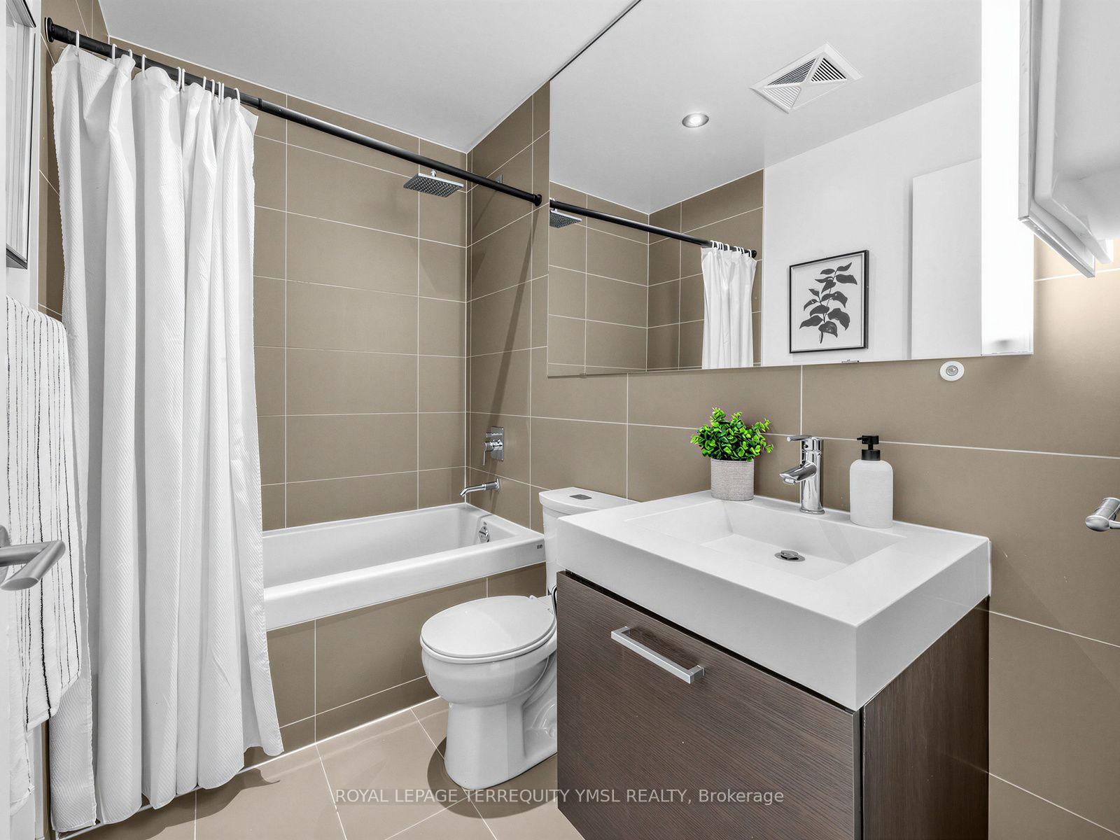 Photo 29 of Unit 308, 318 King Street E, Toronto, Moss Park — HOMEH