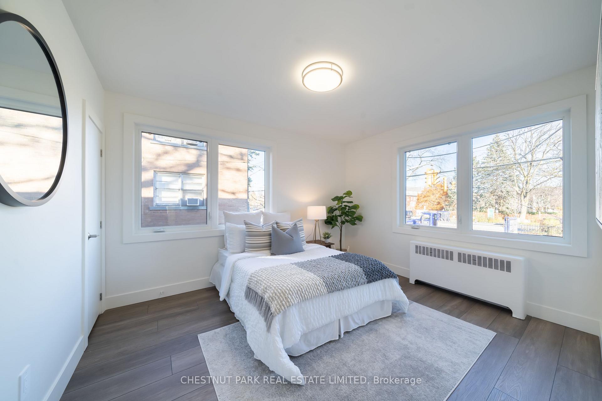 Photo 13 of Unit 4, 1476 Avenue Road, Toronto, Englemount-Lawrence — HOMEH