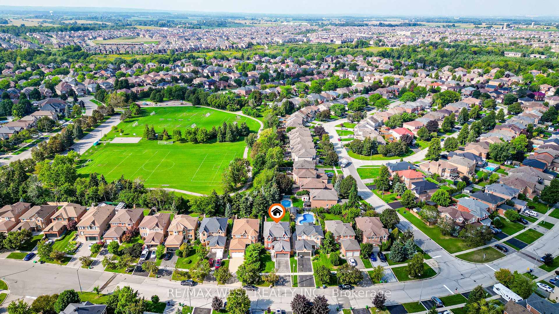 Photo 2 of 24 Royal Valley Drive, Caledon, Rural Caledon — HOMEH