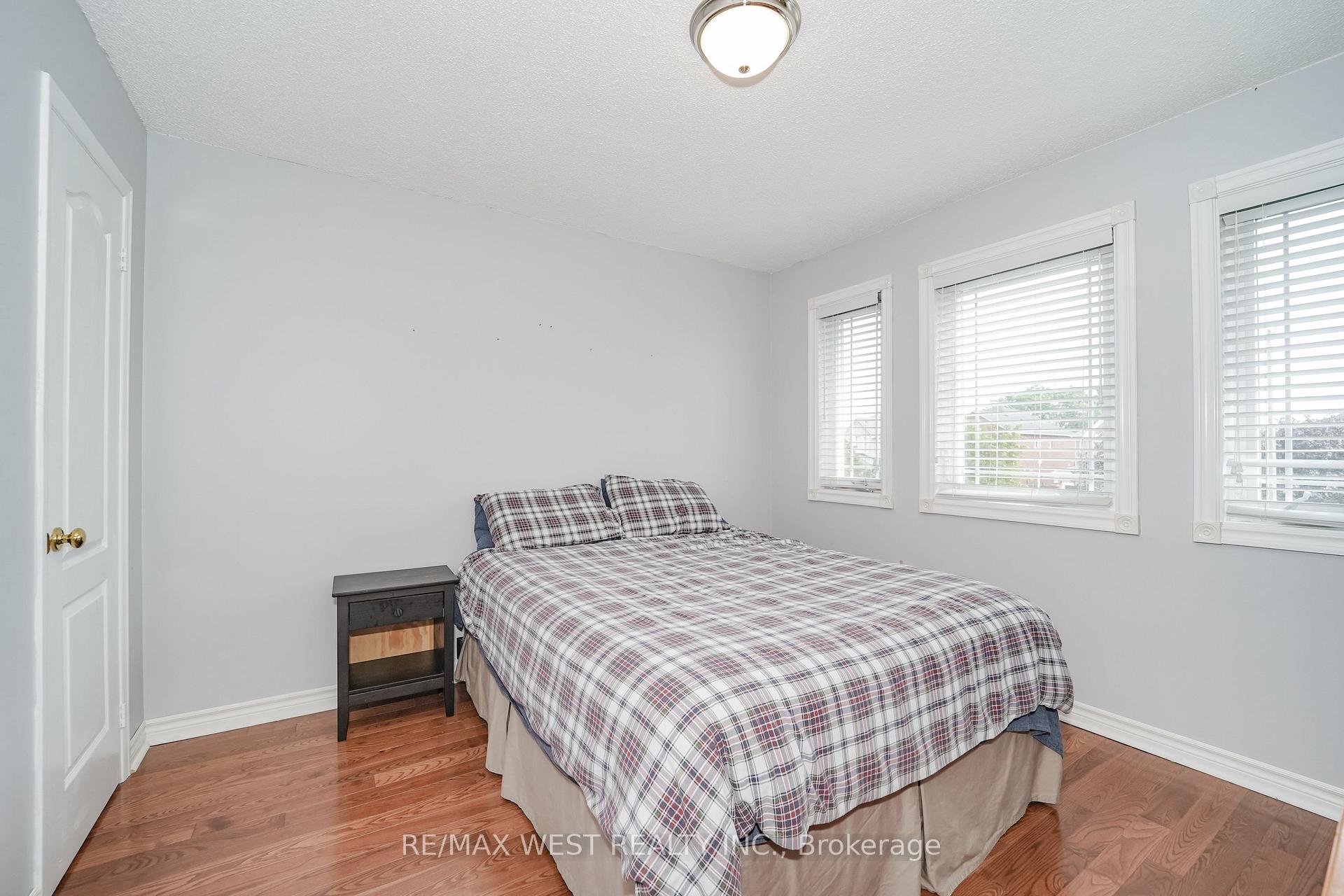 Photo 13 of 24 Royal Valley Drive, Caledon, Rural Caledon — HOMEH