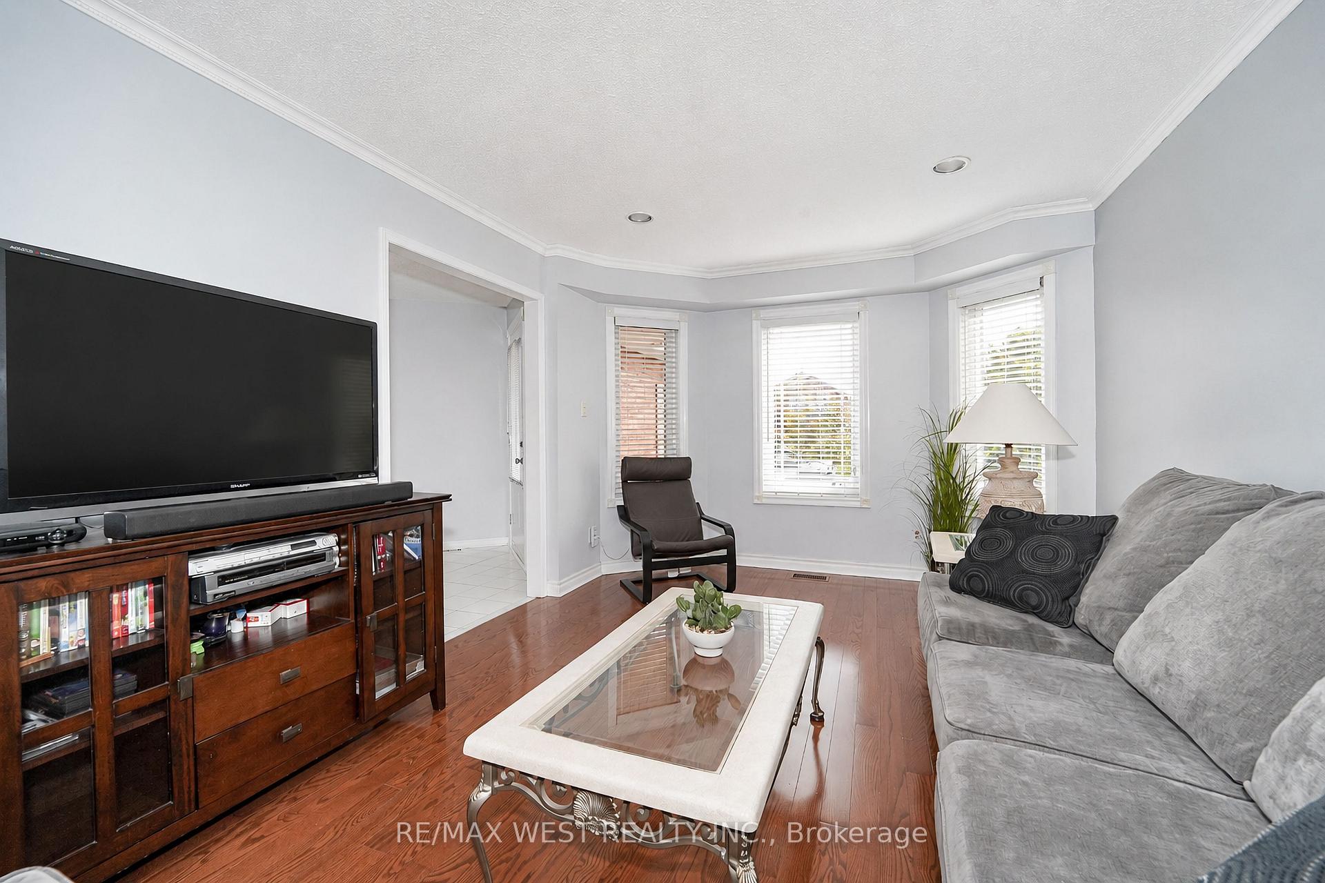 Photo 7 of 24 Royal Valley Drive, Caledon, Rural Caledon — HOMEH