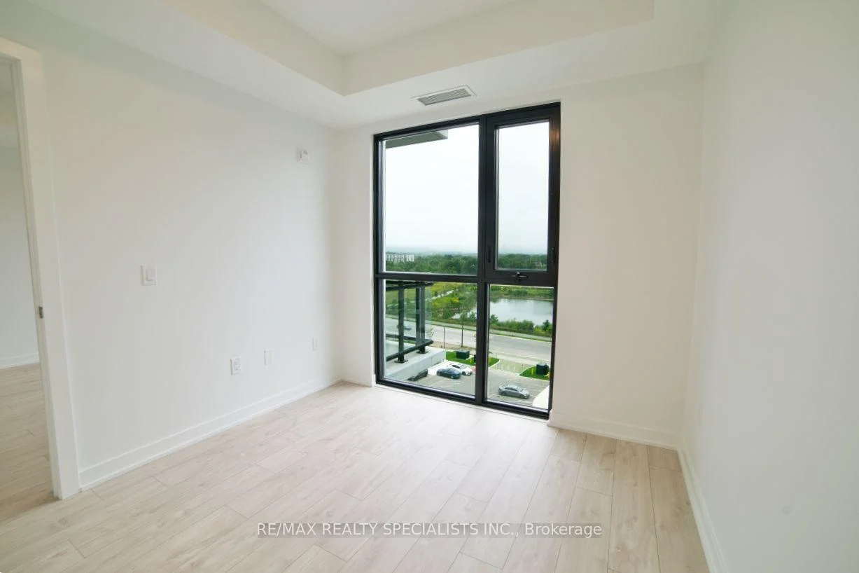 Photo 14 of Unit 711, 740 Whitlock Avenue, Milton, Cobban — HOMEH
