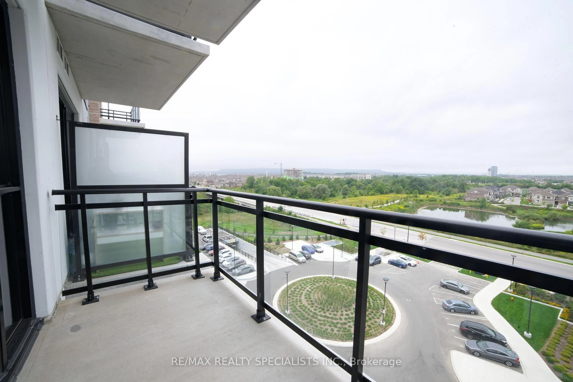 Photo 17 of Unit 711, 740 Whitlock Avenue, Milton, Cobban — HOMEH