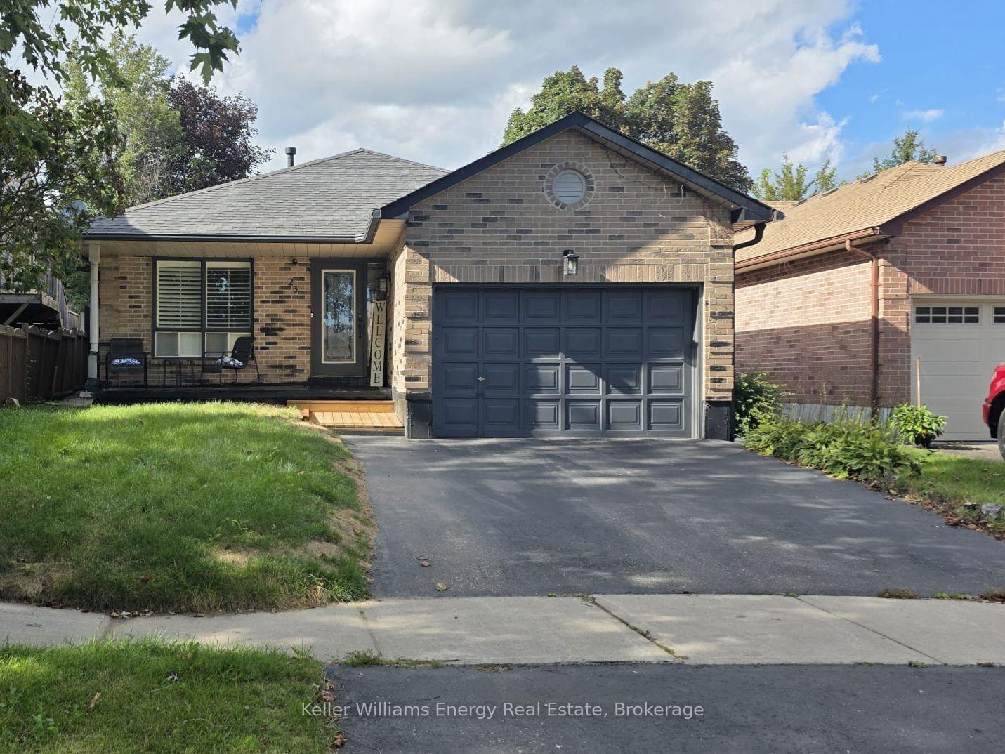 Photo 1 of 23 Downham Drive, Clarington, Bowmanville — HOMEH