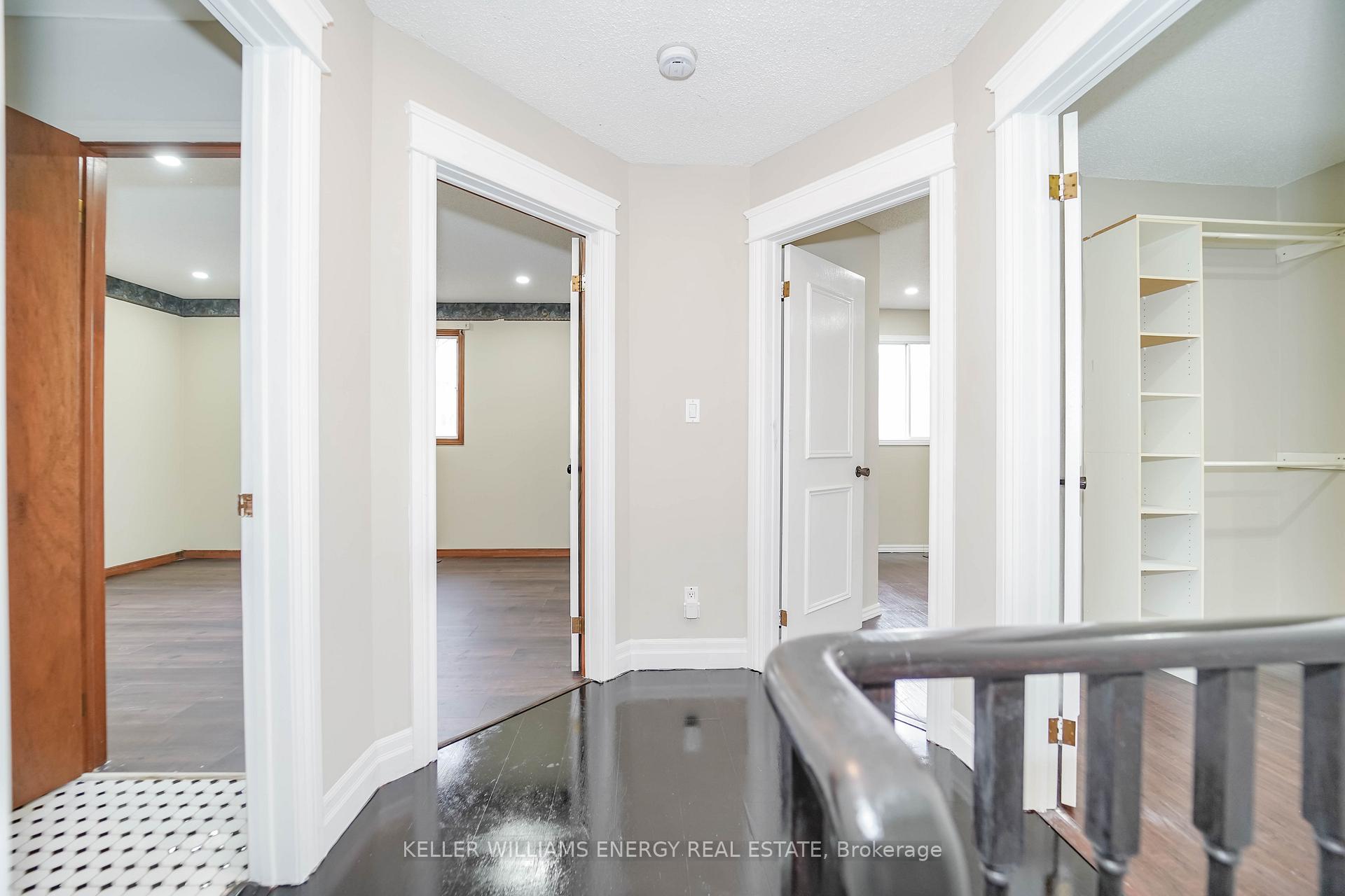 Photo 12 of 23 Downham Drive, Clarington, Bowmanville — HOMEH