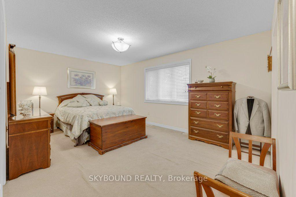 Photo 31 of 365 Valridge Drive, Hamilton, Ancaster — HOMEH