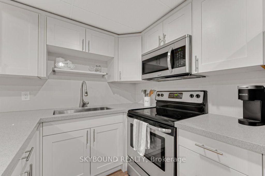 Photo 39 of 365 Valridge Drive, Hamilton, Ancaster — HOMEH