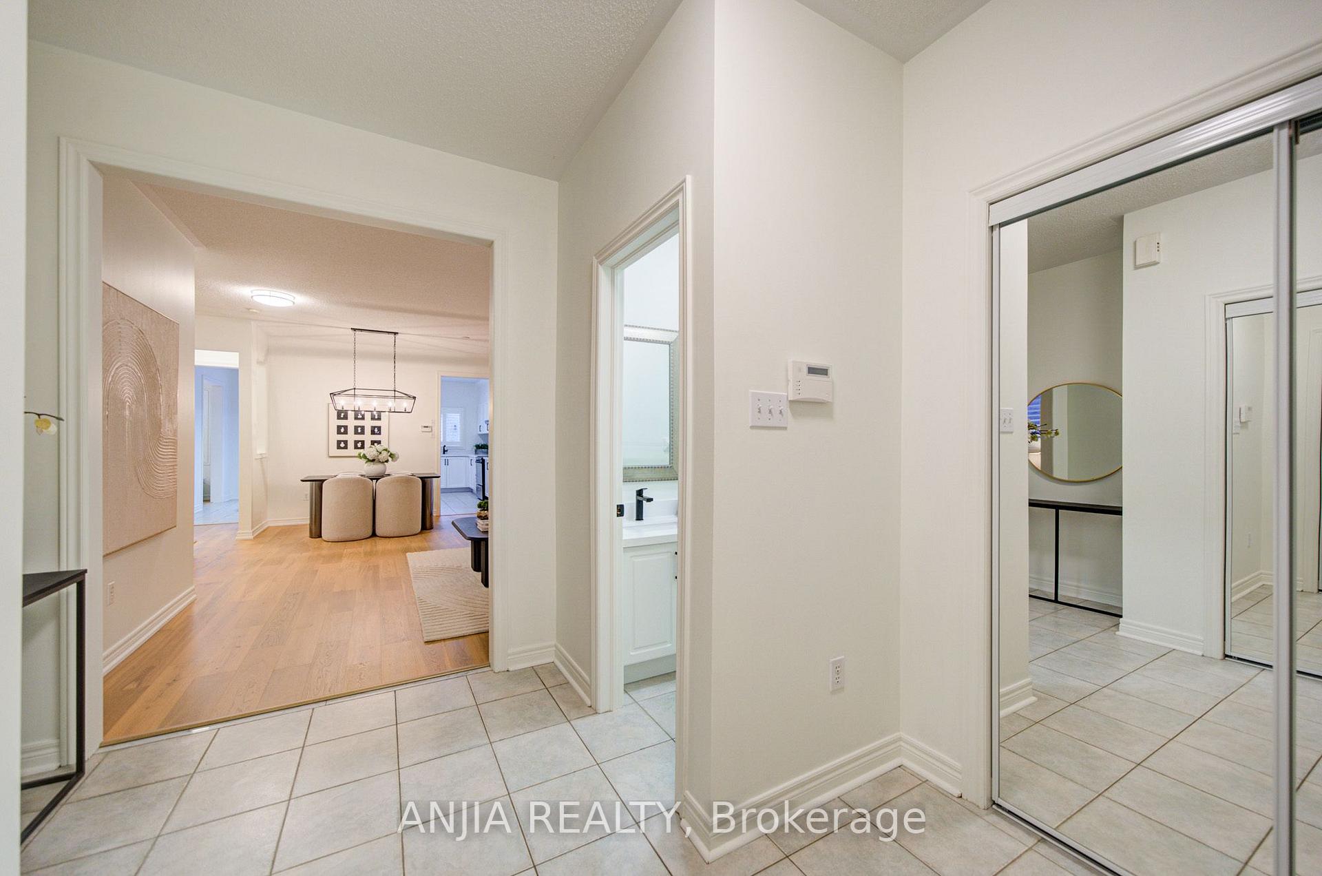 Photo 4 of 94 Cynthia Jean Street, Markham, Berczy — HOMEH