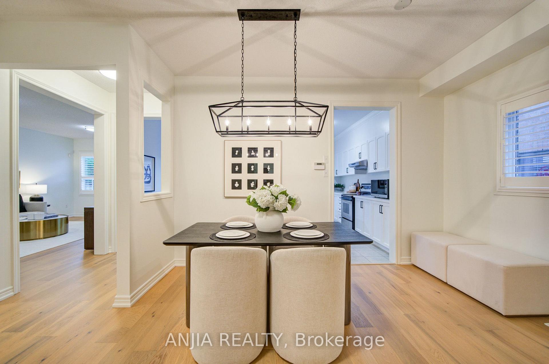 Photo 8 of 94 Cynthia Jean Street, Markham, Berczy — HOMEH