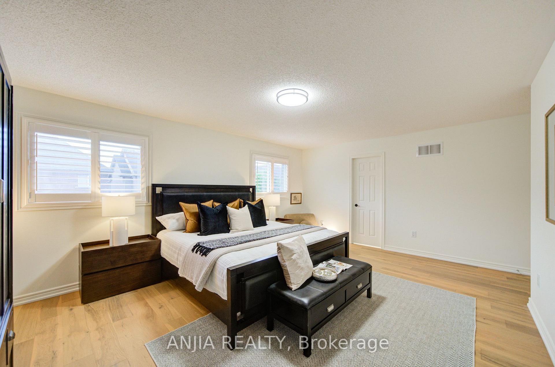 Photo 22 of 94 Cynthia Jean Street, Markham, Berczy — HOMEH