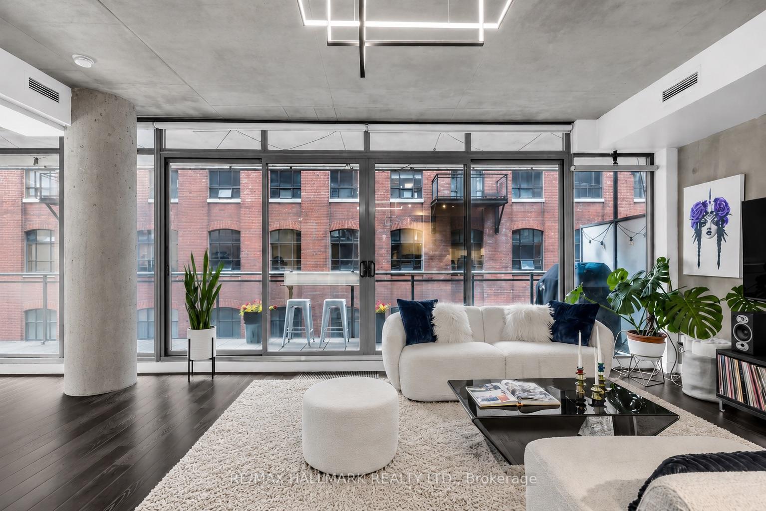 Photo 11 of Unit 408, 90 Broadview Avenue, Toronto, South Riverdale — HOMEH
