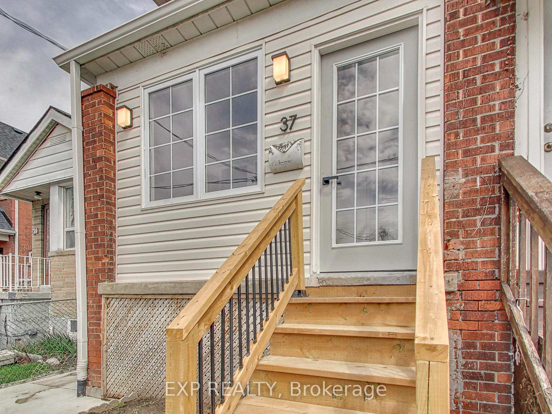 Photo 2 of 37 Gilbert Avenue, Toronto, Corso Italia-Davenport — HOMEH