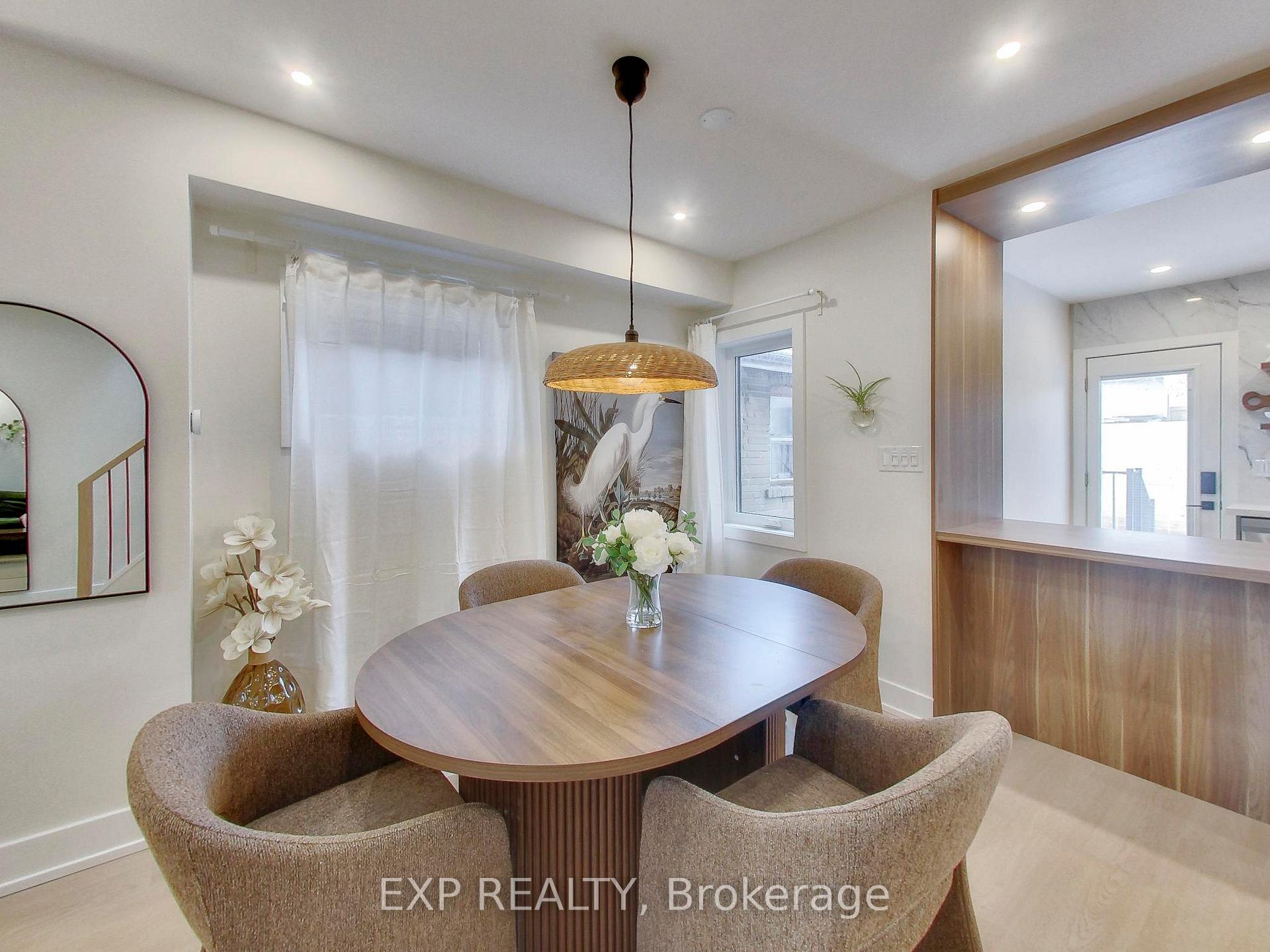 Photo 7 of 37 Gilbert Avenue, Toronto, Corso Italia-Davenport — HOMEH