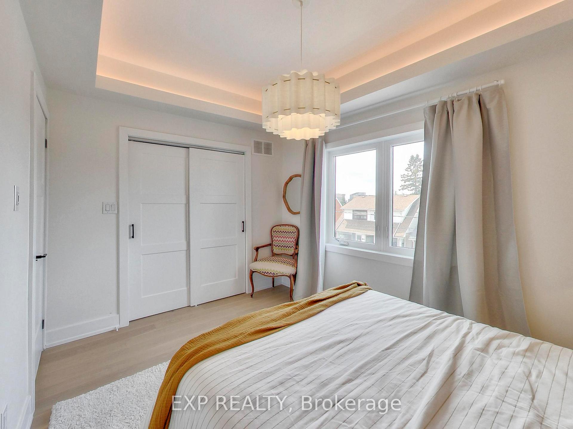 Photo 14 of 37 Gilbert Avenue, Toronto, Corso Italia-Davenport — HOMEH