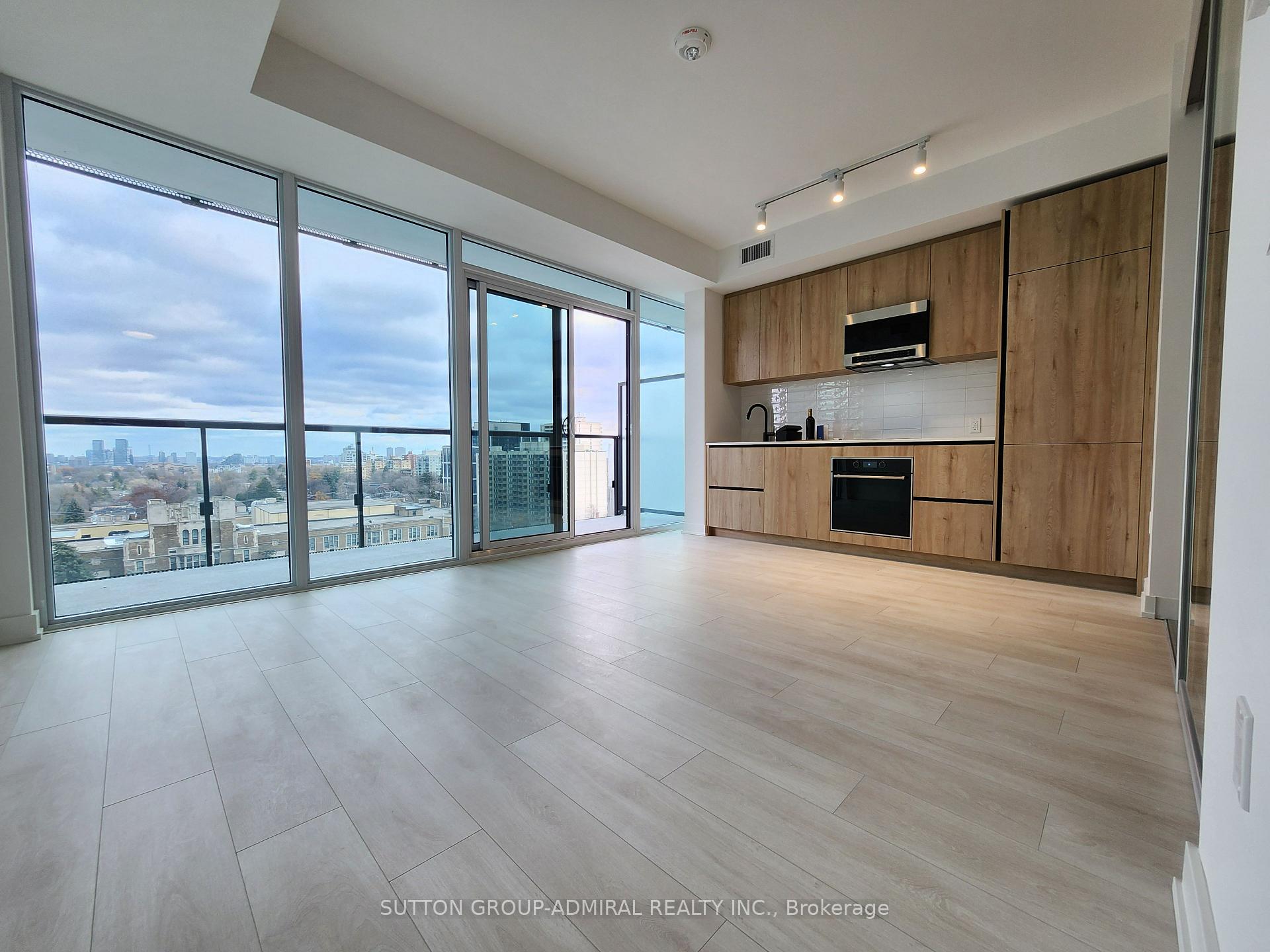 Photo 1 of Unit 1111, 127 Broadway Avenue, Toronto, Mount Pleasant West — HOMEH
