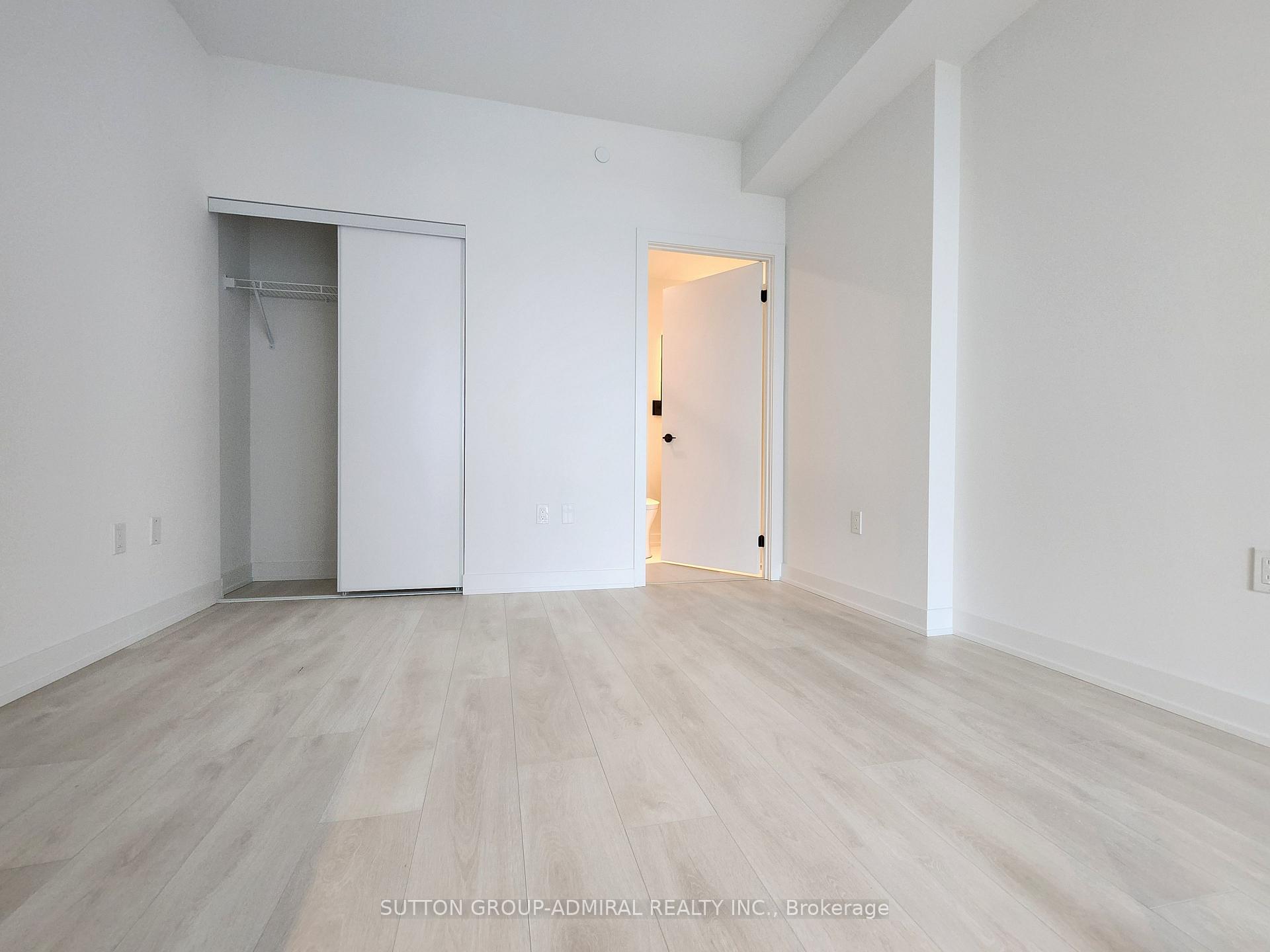 Photo 4 of Unit 1111, 127 Broadway Avenue, Toronto, Mount Pleasant West — HOMEH