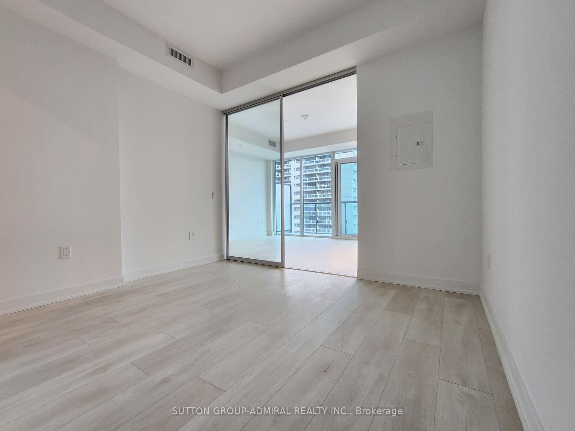 Photo 5 of Unit 1111, 127 Broadway Avenue, Toronto, Mount Pleasant West — HOMEH