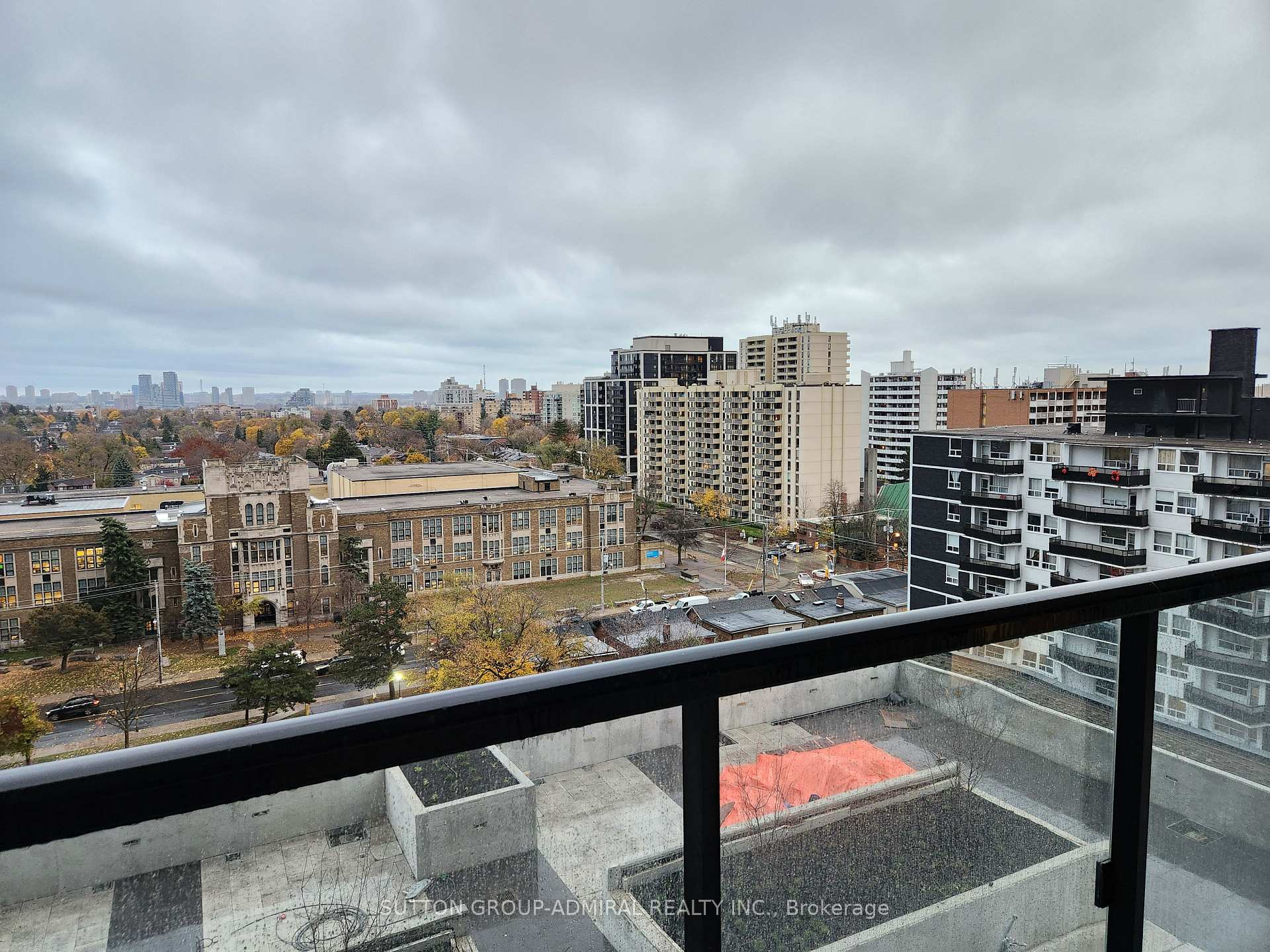 Photo 8 of Unit 1111, 127 Broadway Avenue, Toronto, Mount Pleasant West — HOMEH