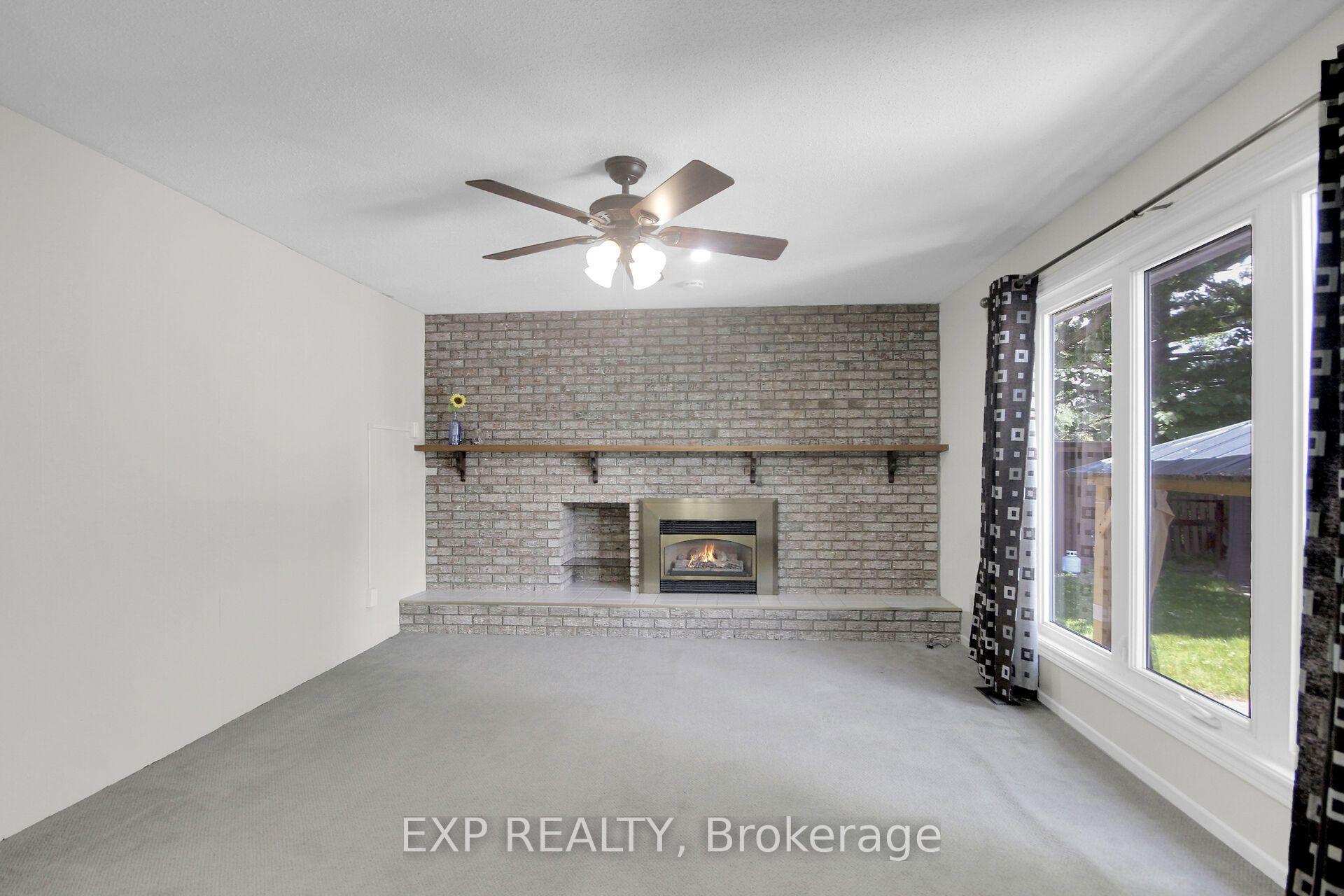 Photo 22 of 13 Shanel Place, Ottawa, Barrhaven - Pheasant Run — HOMEH
