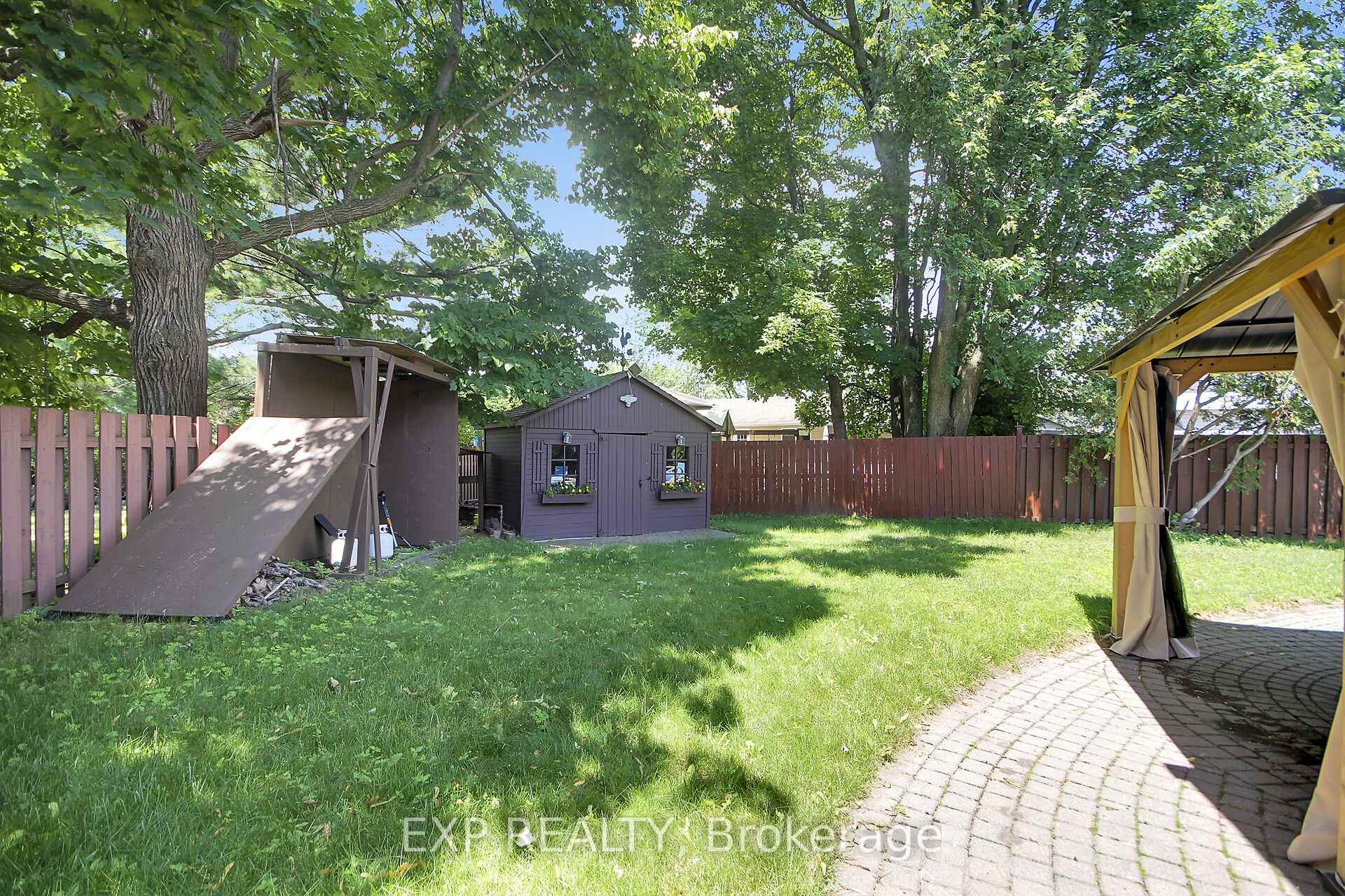 Photo 40 of 13 Shanel Place, Ottawa, Barrhaven - Pheasant Run — HOMEH