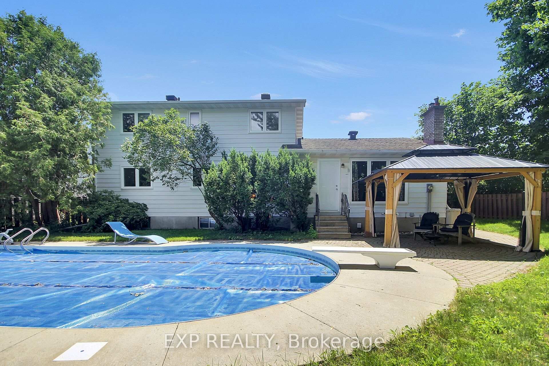 Photo 46 of 13 Shanel Place, Ottawa, Barrhaven - Pheasant Run — HOMEH