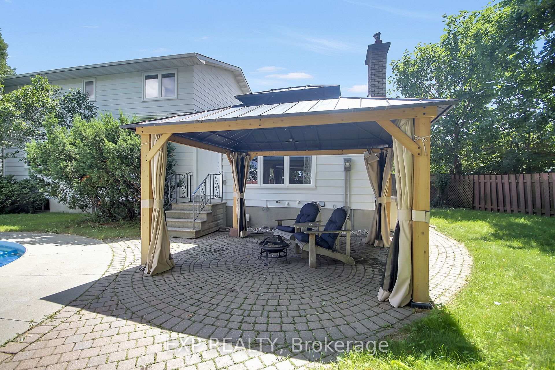 Photo 47 of 13 Shanel Place, Ottawa, Barrhaven - Pheasant Run — HOMEH
