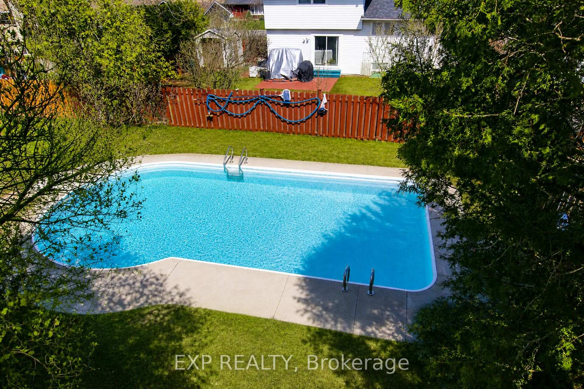 Photo 50 of 13 Shanel Place, Ottawa, Barrhaven - Pheasant Run — HOMEH