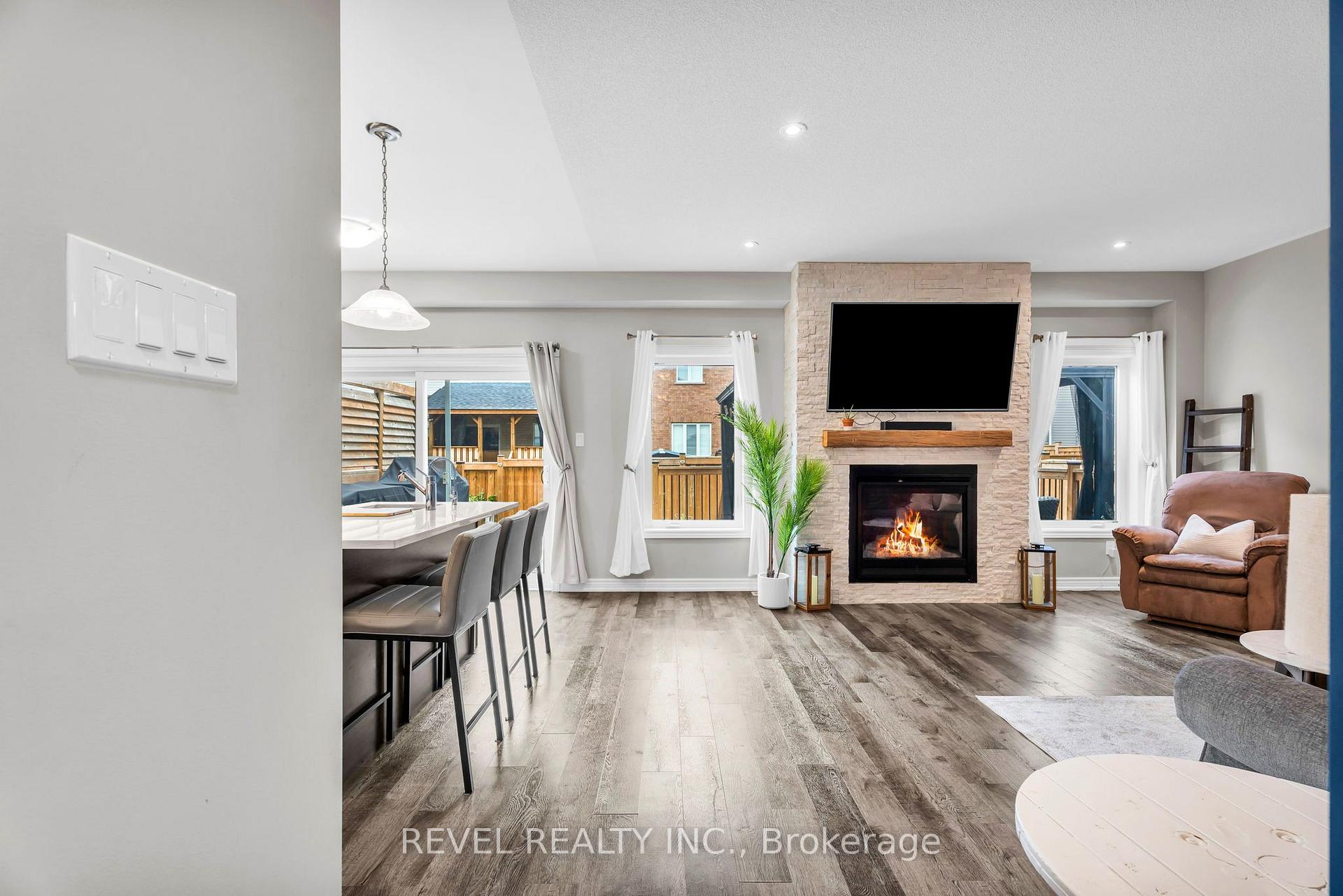 Photo 9 of 677 Mcmullen Street, Shelburne — HOMEH