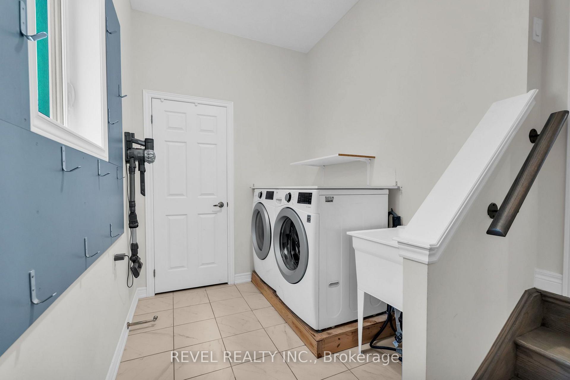 Photo 21 of 677 Mcmullen Street, Shelburne — HOMEH