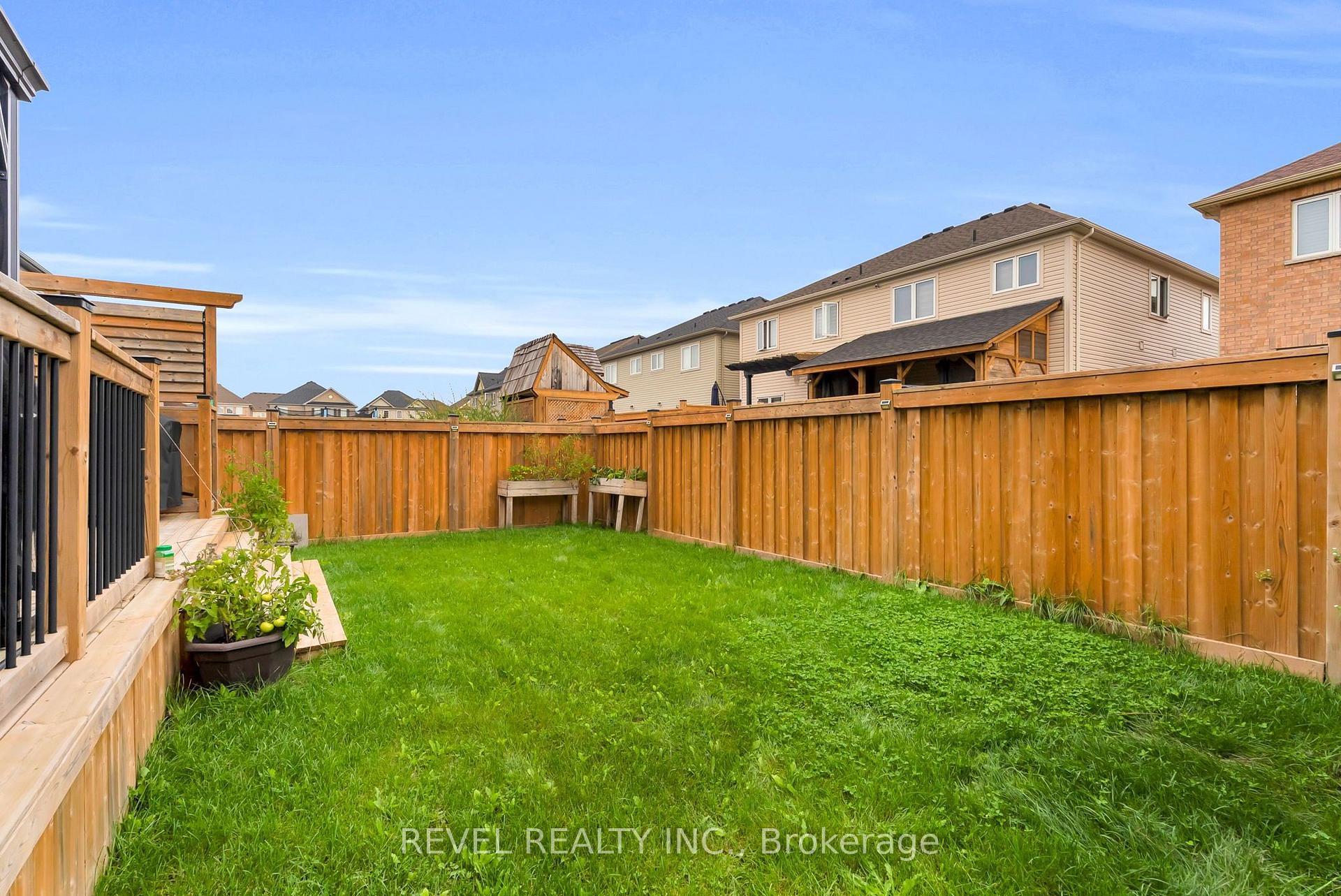 Photo 44 of 677 Mcmullen Street, Shelburne — HOMEH