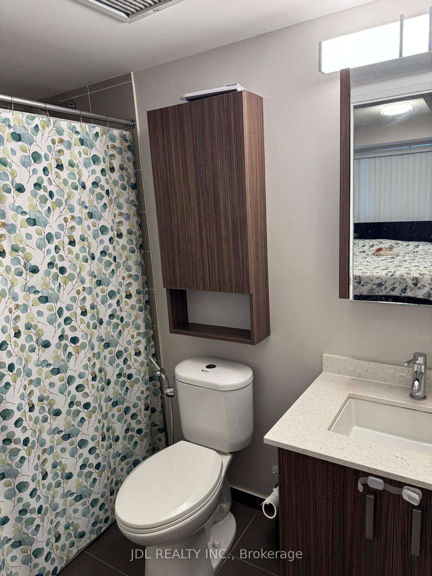 Photo 6 of Unit 510, 18 Uptown Drive, Markham, Unionville — HOMEH