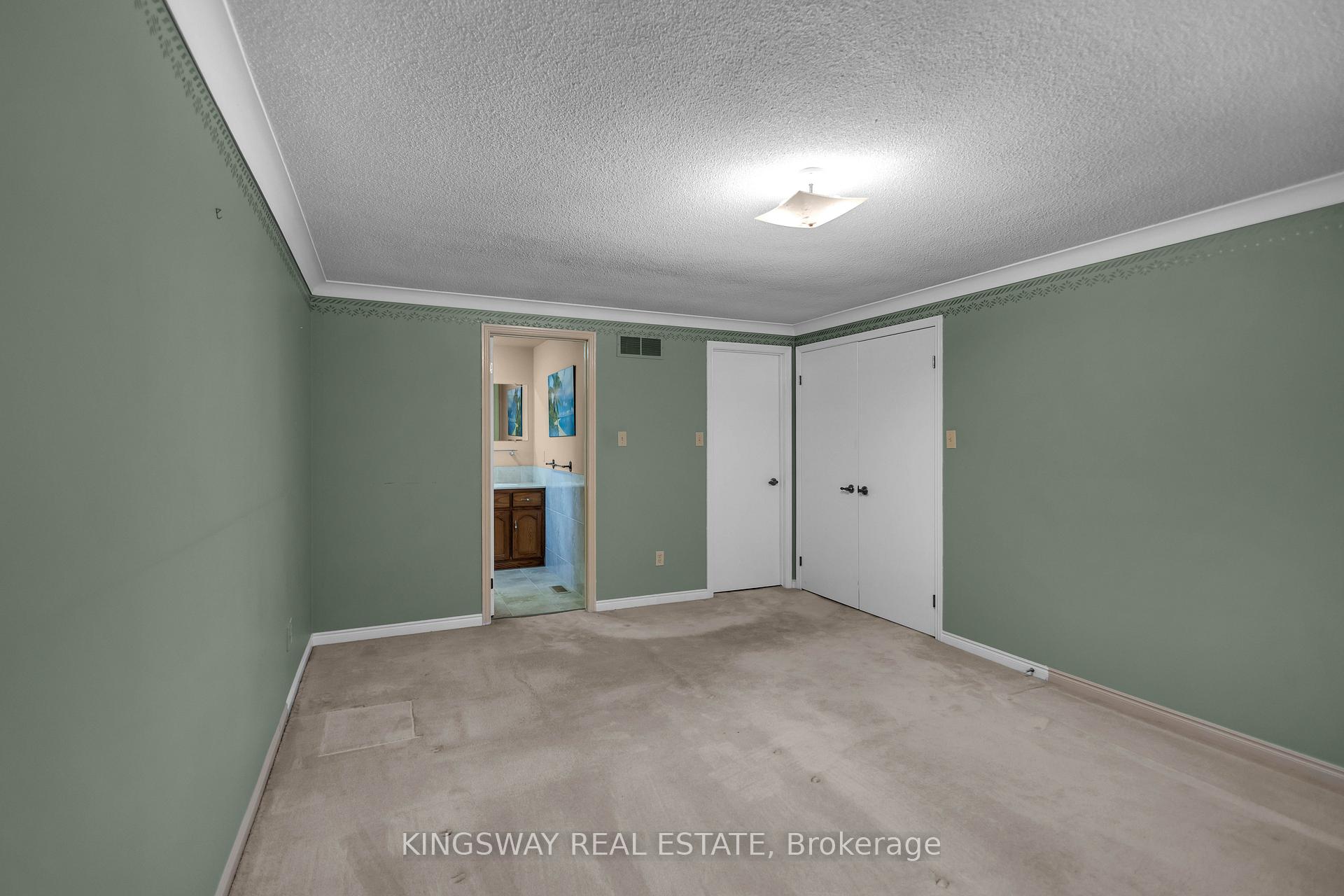 Photo 21 of 56 Ben Tirran Crescent, Hamilton, Stoney Creek — HOMEH