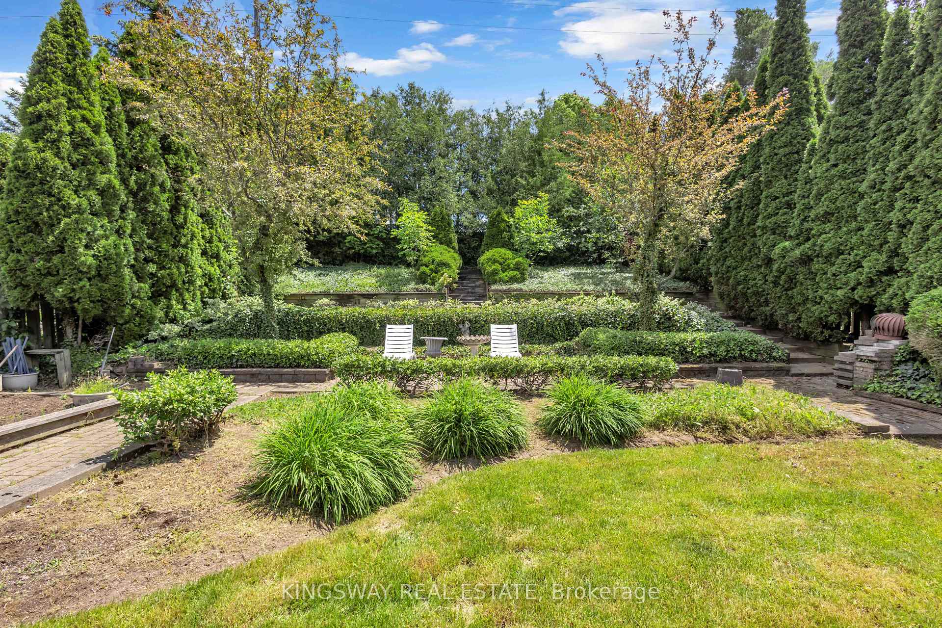 Photo 36 of 56 Ben Tirran Crescent, Hamilton, Stoney Creek — HOMEH